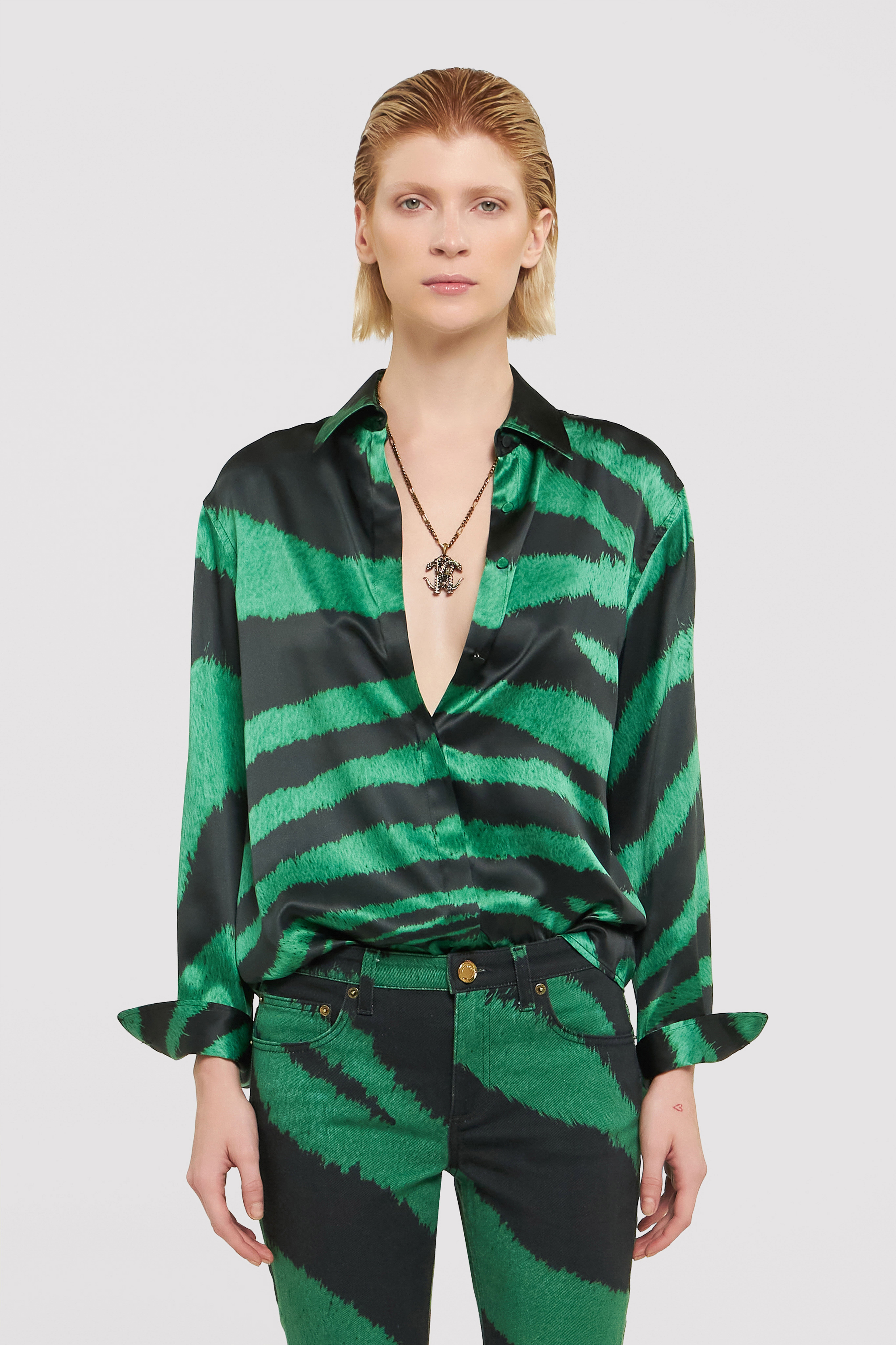 RC Shirt with Zebra Tribute print Green UWT704-RYP26