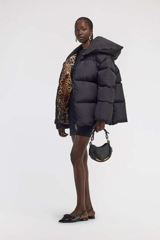 RC Puffer Jacket with High Neck Black TKT800-SB001
