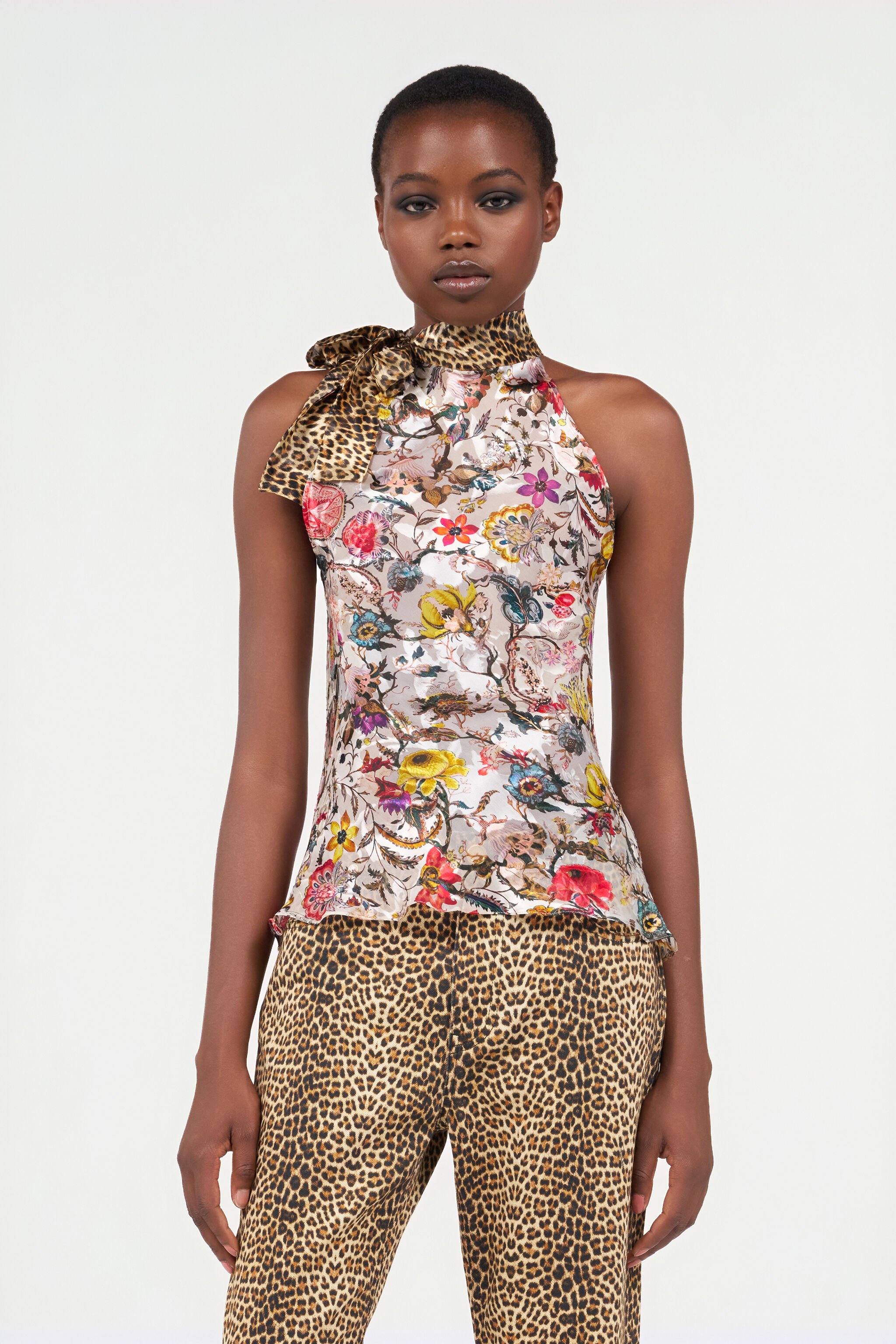 RC Top with Florentine Flowers print BEIGE WQT611-HER29