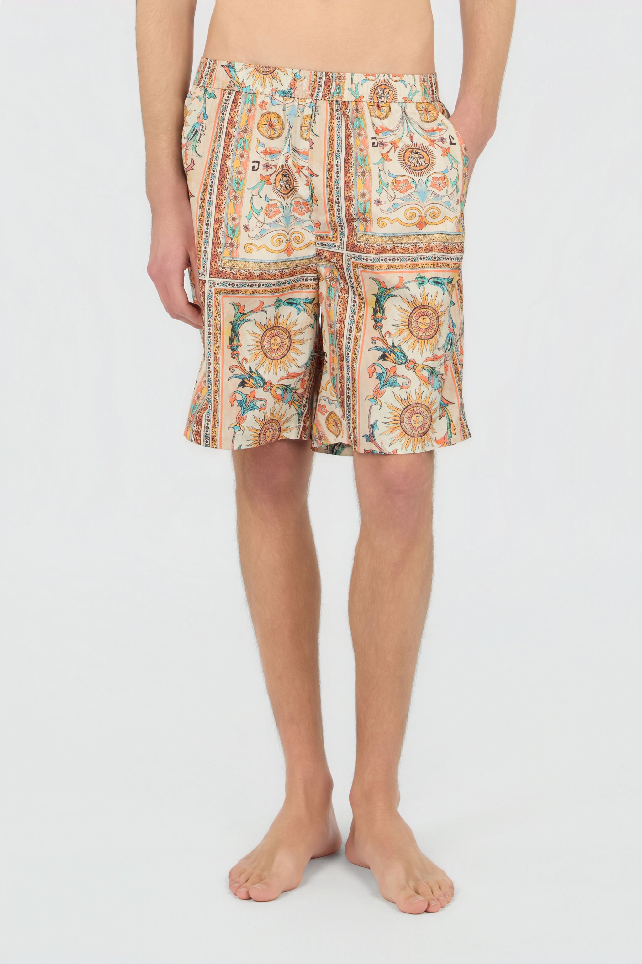 JC Bermuda-Badeshorts Mit Persian Tarot Print JC Bermuda-Badeshorts Mit Persian Tarot Print 744 BEIGE + 217 AZZU WFT137-WF195