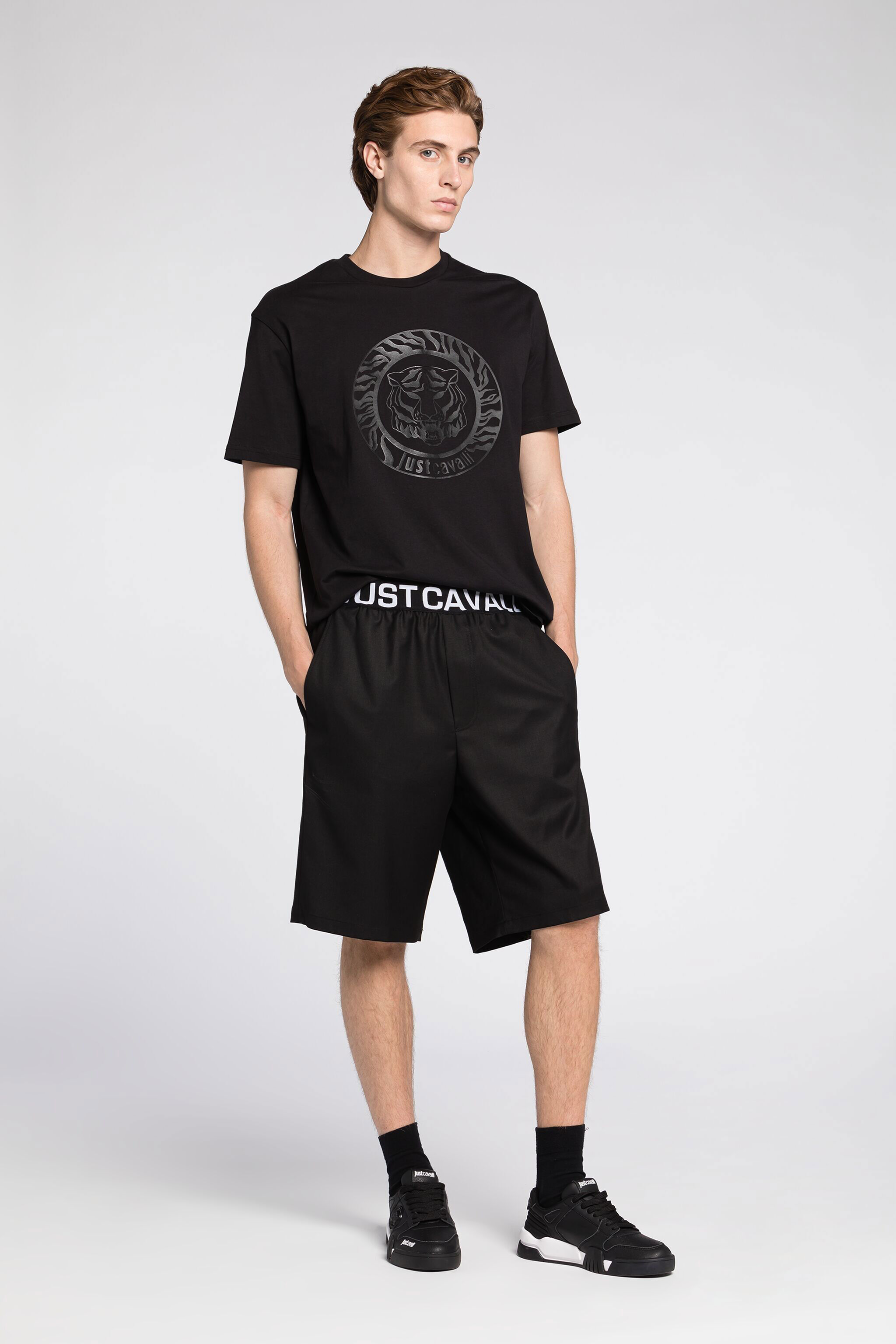Just Cavalli Logo-Print Cotton T-Shirt in BLACK for Men | Roberto