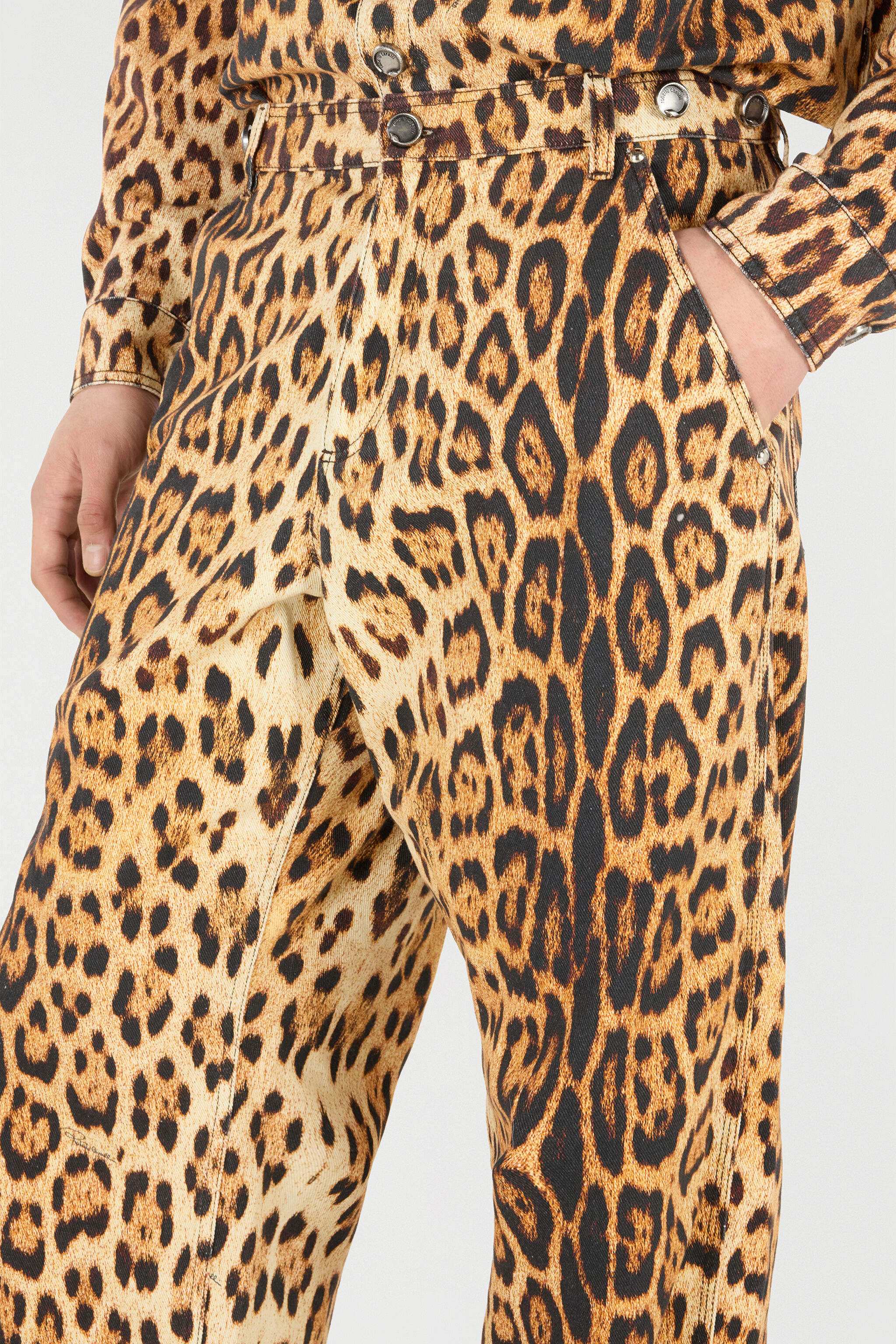 RC Jeans with All-Over Leopard Skin Print Brown VRJ232-4NP73