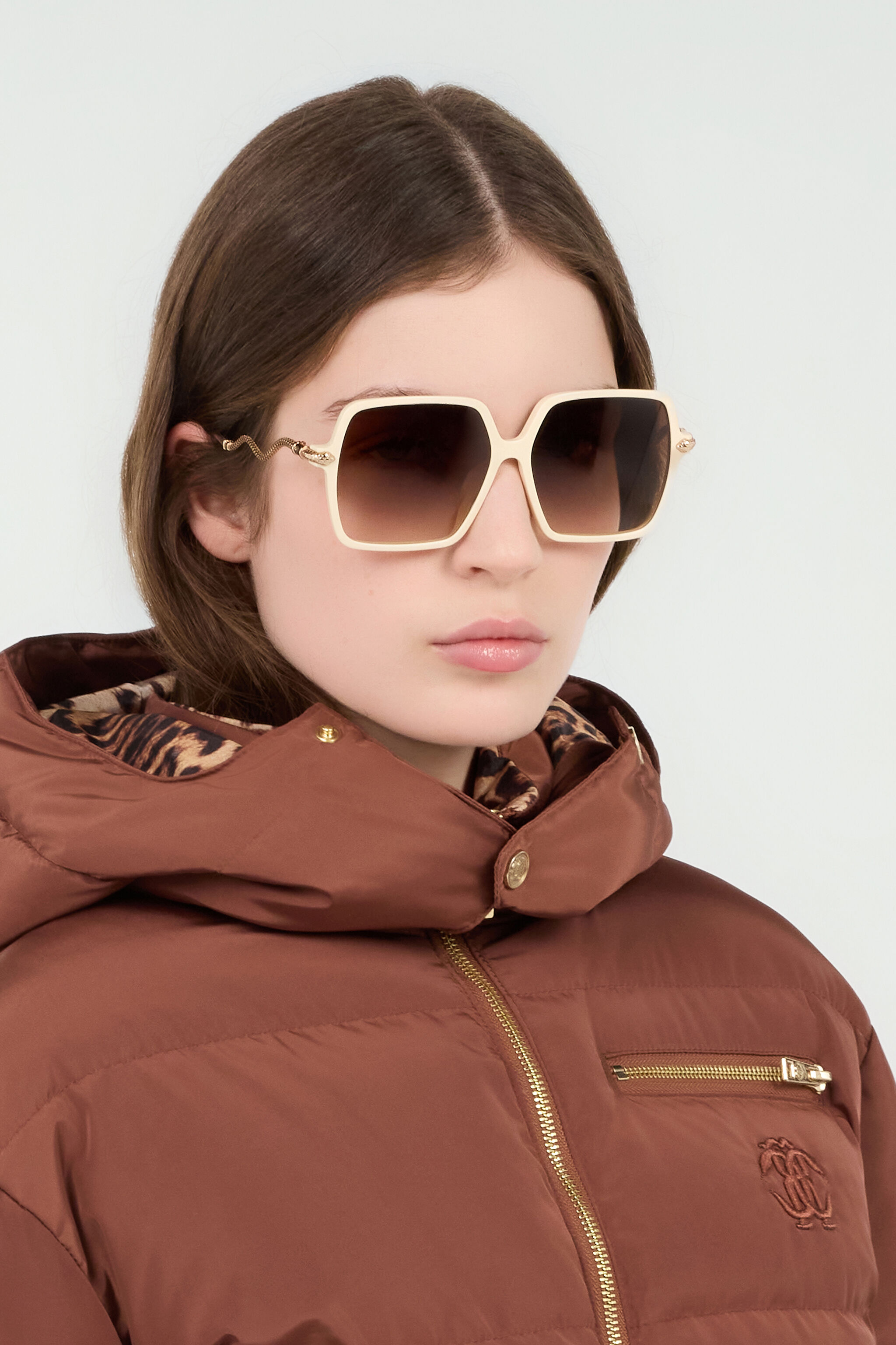 RC Gafas de sol con forma frontal cuadrada femenina RC Gafas de sol con forma frontal cuadrada femenina SHINY FULL CREAM VALD02-ID238