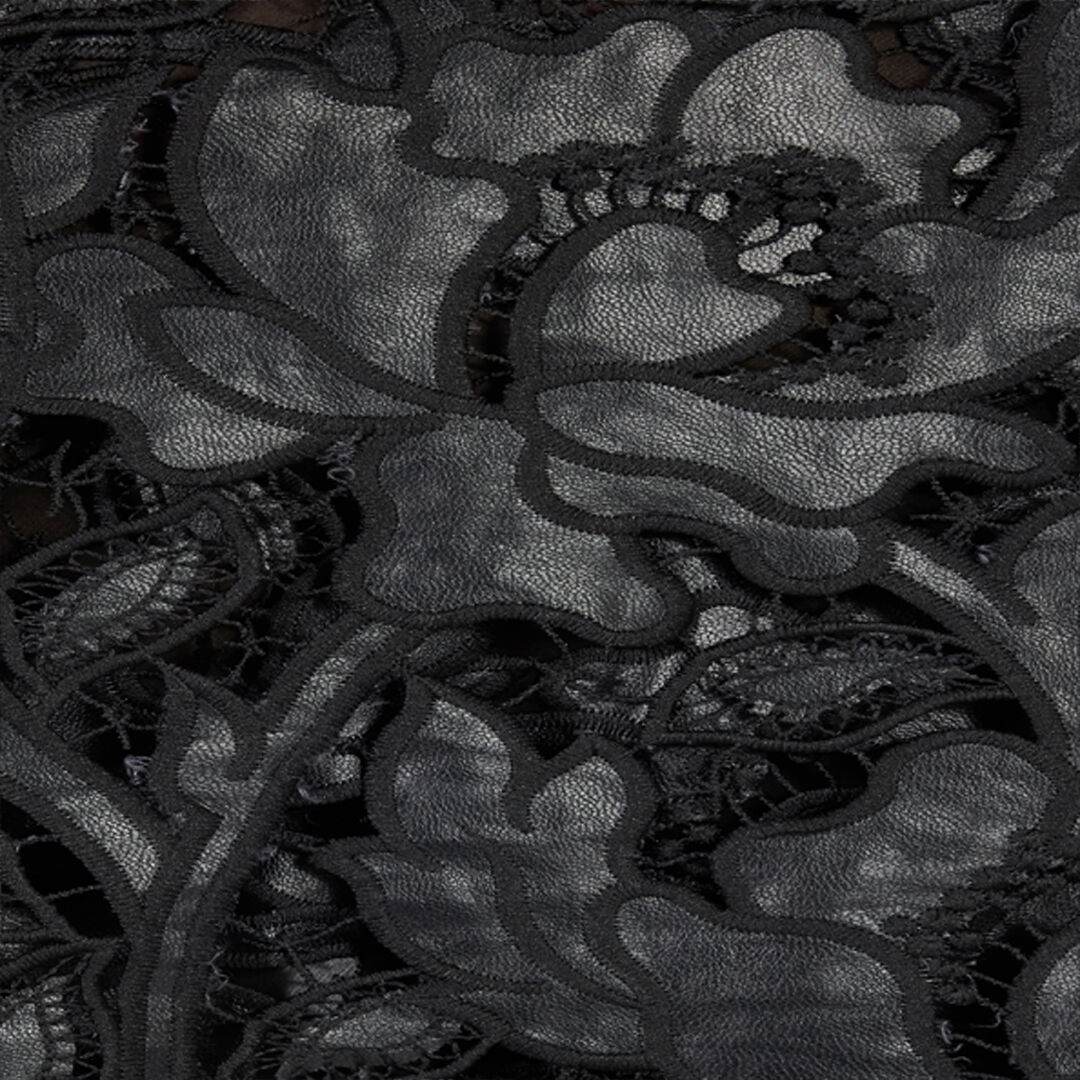 RC Macramé Floral Lace Top Black VQT610-FT051