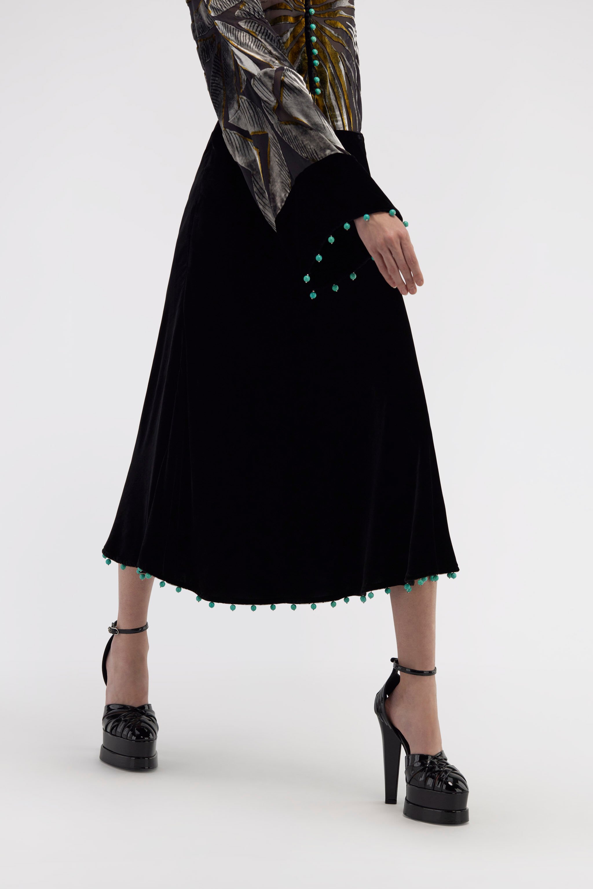 RC Beaded-trim high-waisted skirt Schwarz RKR304-VL067