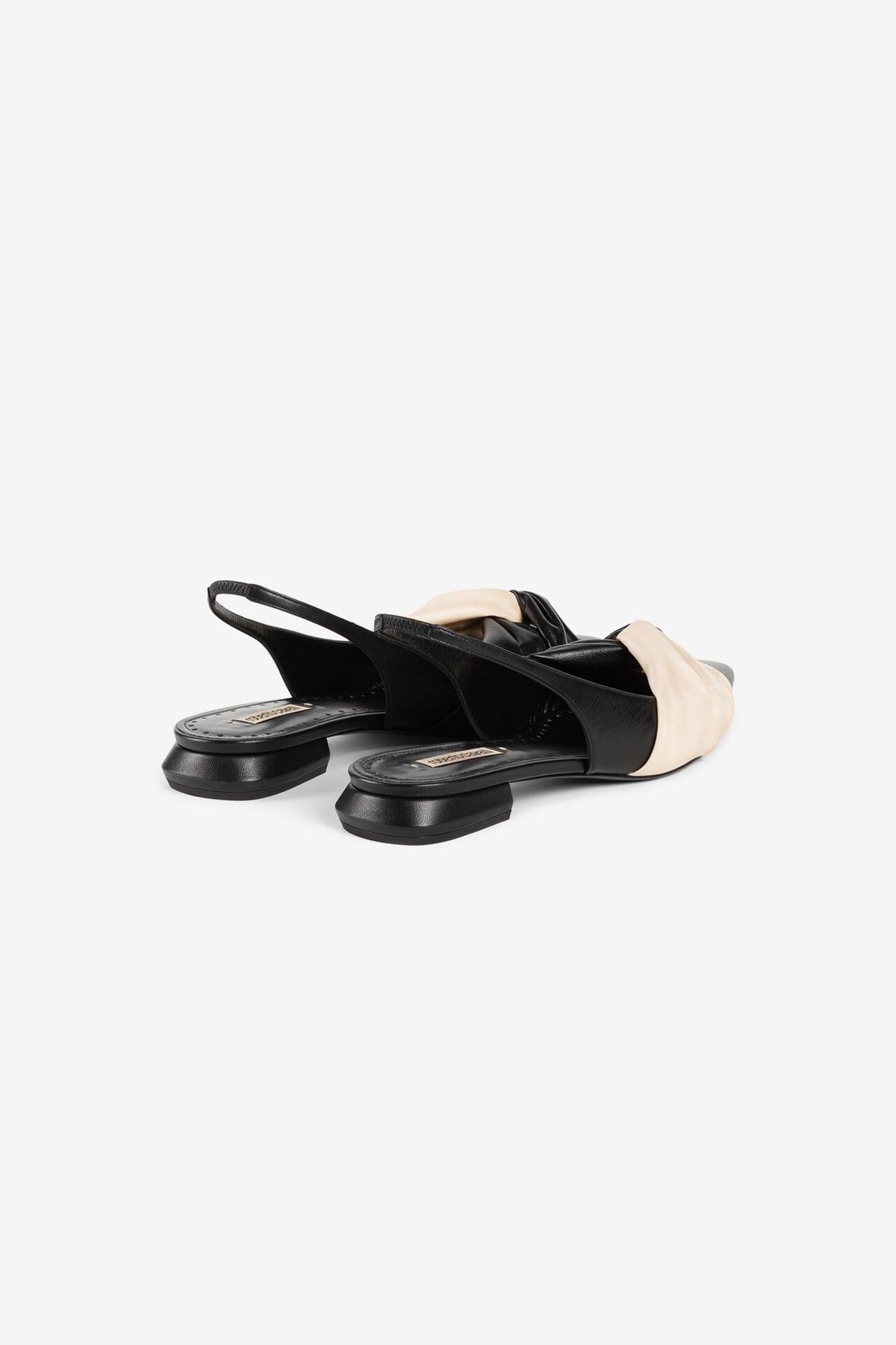 RC Le Pettegole Slingback Pumps Ivory/Black QWS010-PN202