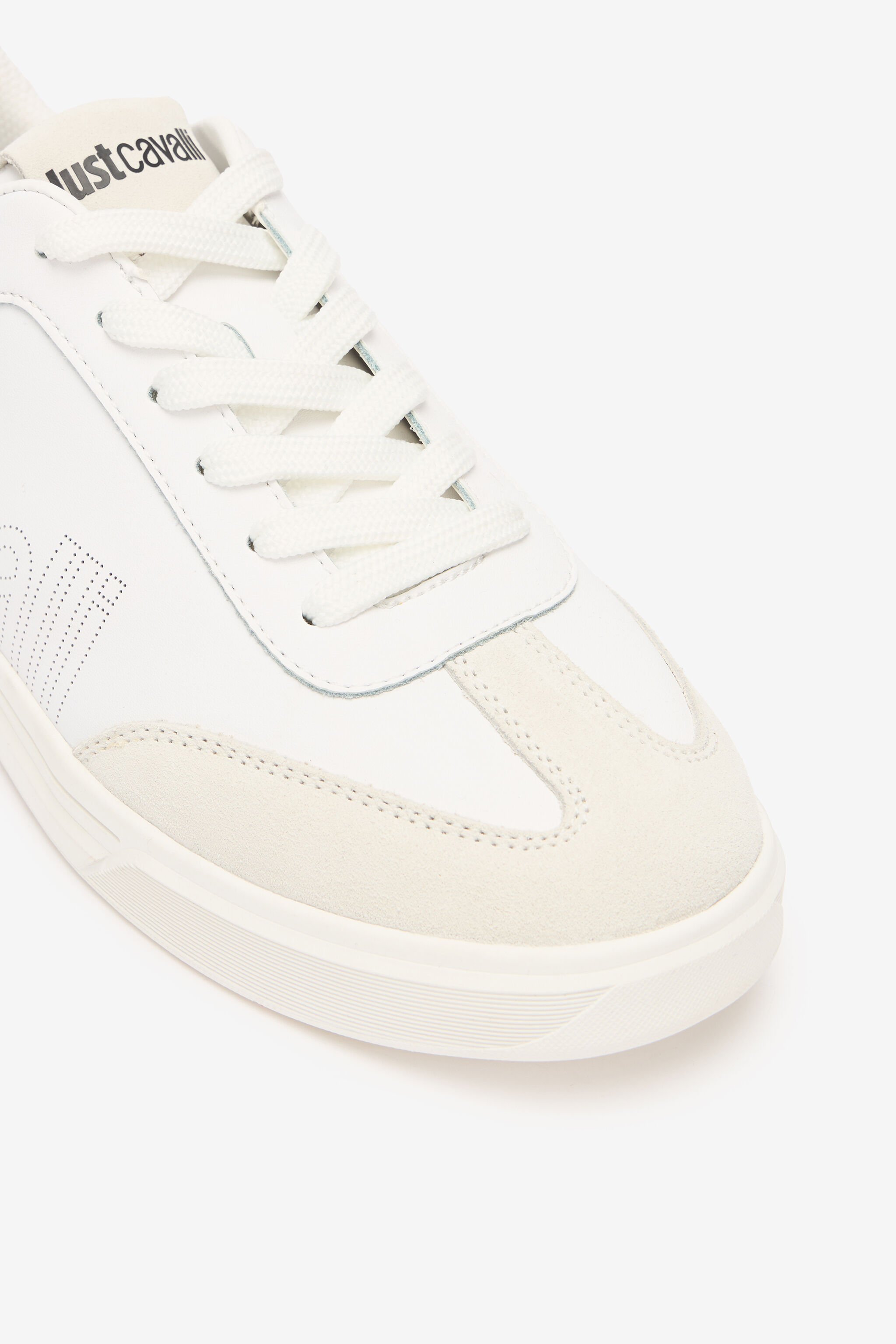 JC Sneakers With Perforated Logo White UFS017-UF292