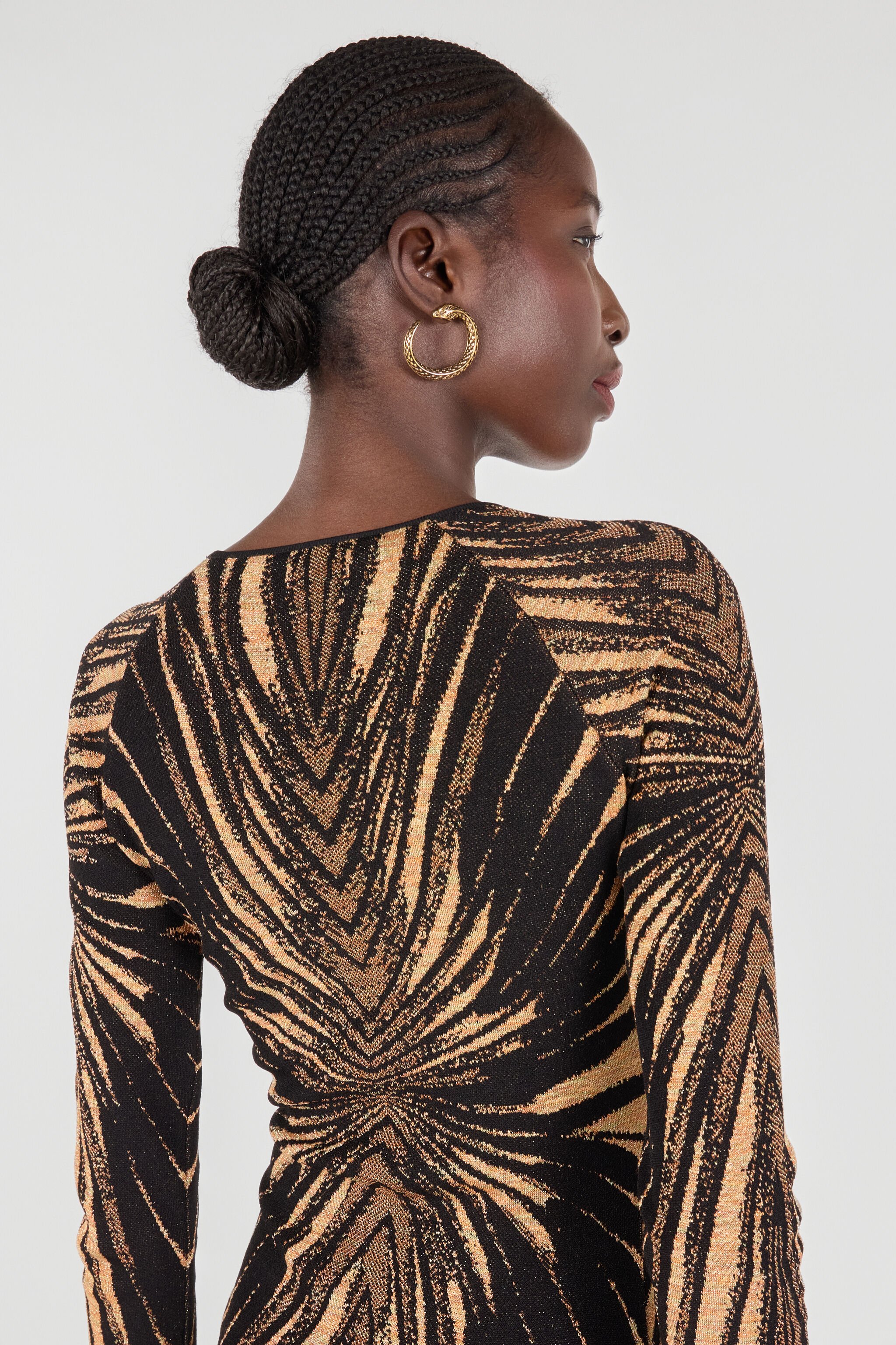 RC Short knit dress with Ray of Gold print Gold RWM108-MI150