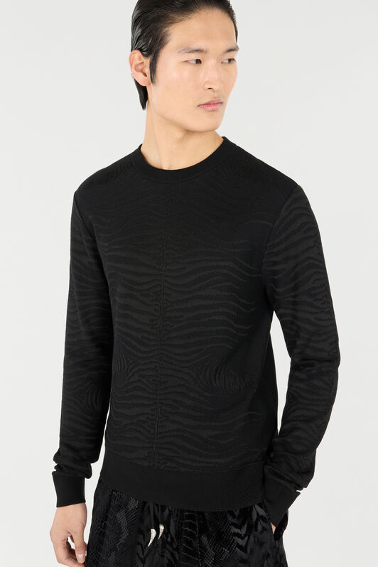 RC Sweater With Zebra Pattern Black URM607-MH012