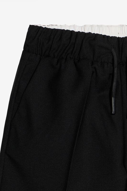 JU Schwarze Bermudashorts BLACK WJT21T-VI044