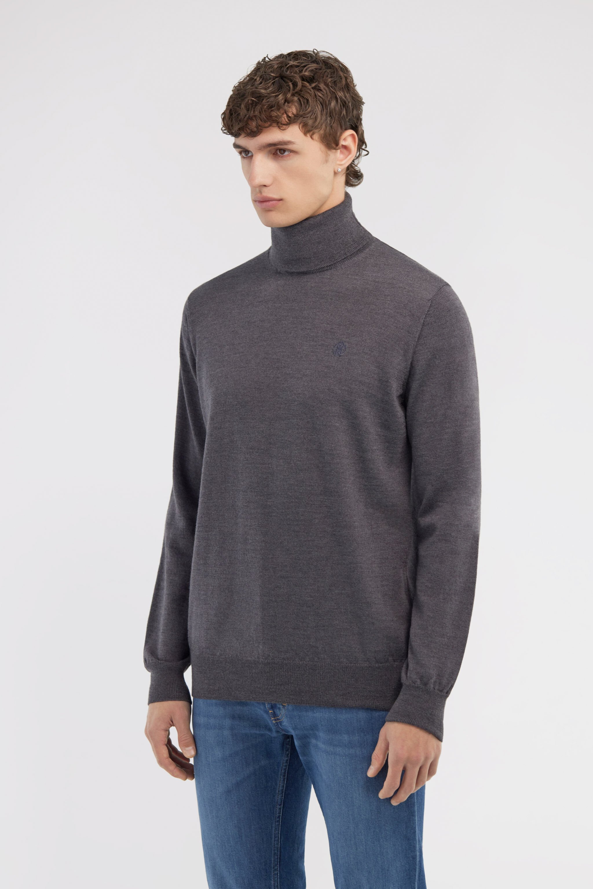 RC Turtleneck sweater with RC Dark gray NOM01C-MQ030