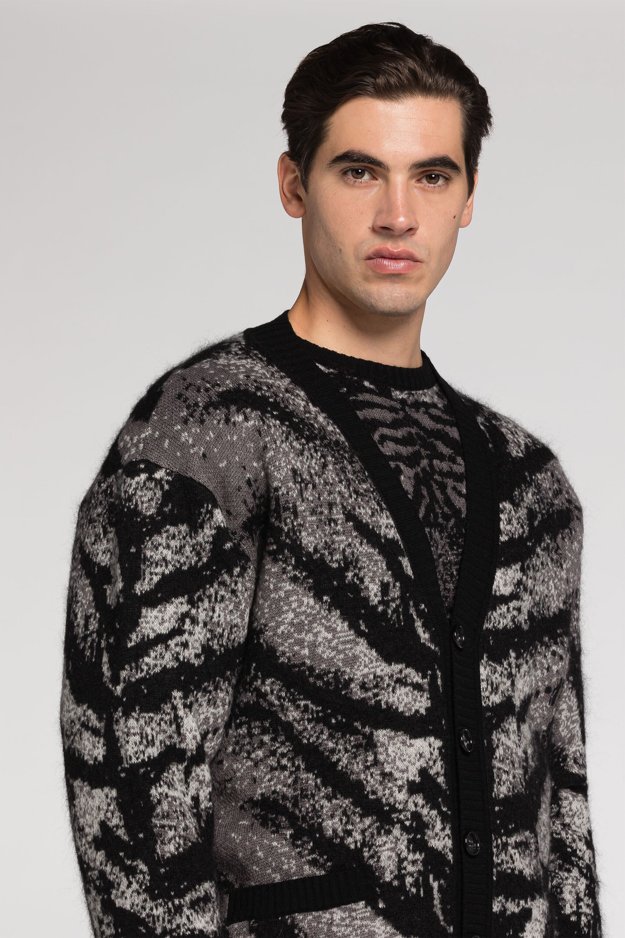RC Tiger-Intarsia Cardigan GRAY RRM603-MA006