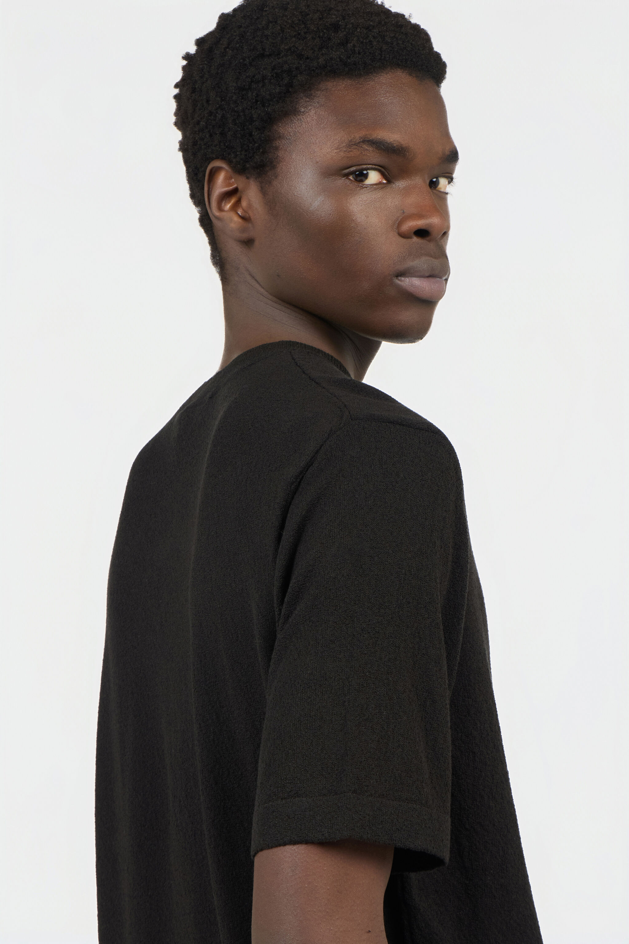 RC T-shirt en Maille Noir avec Monogram RC RC T-shirt en Maille Noir avec Monogram RC BLACK SOT60A-AI008