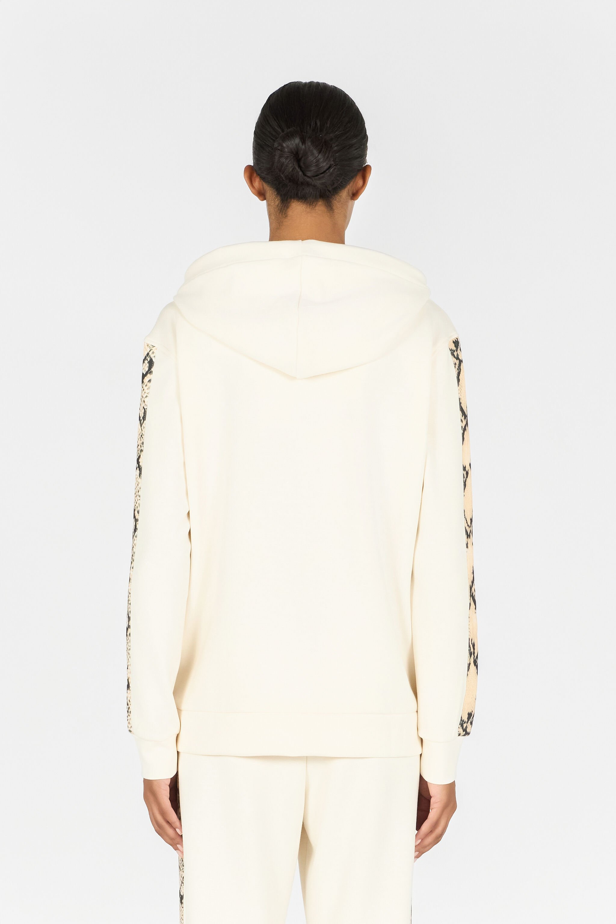 RC Zip-up hoodie Ivory OOT69A-CF054