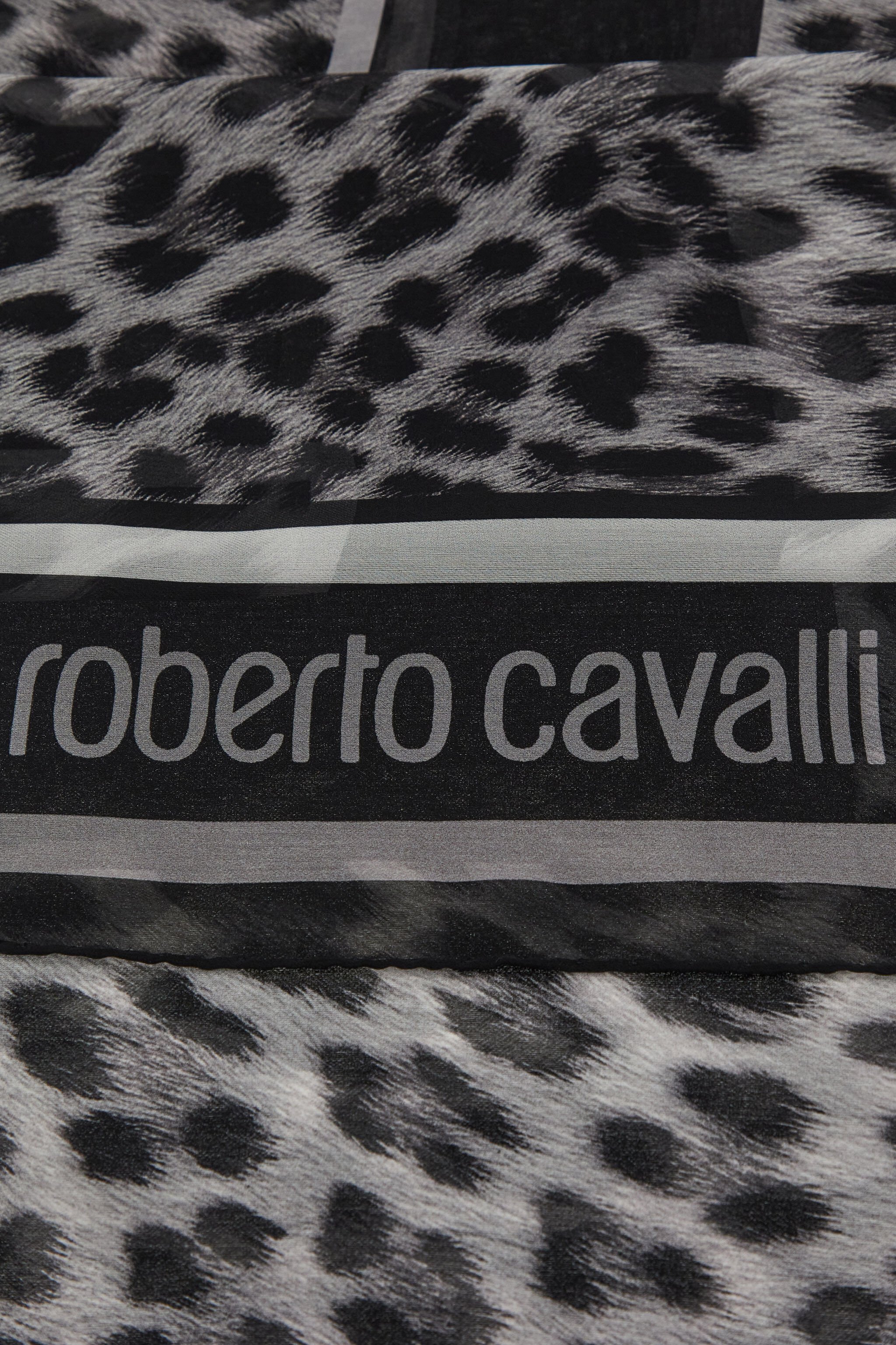 RC Scialle Roberto Cavalli con stampa GIAGUARO HERITAGE Grigio scuro SYI00G-2NL53