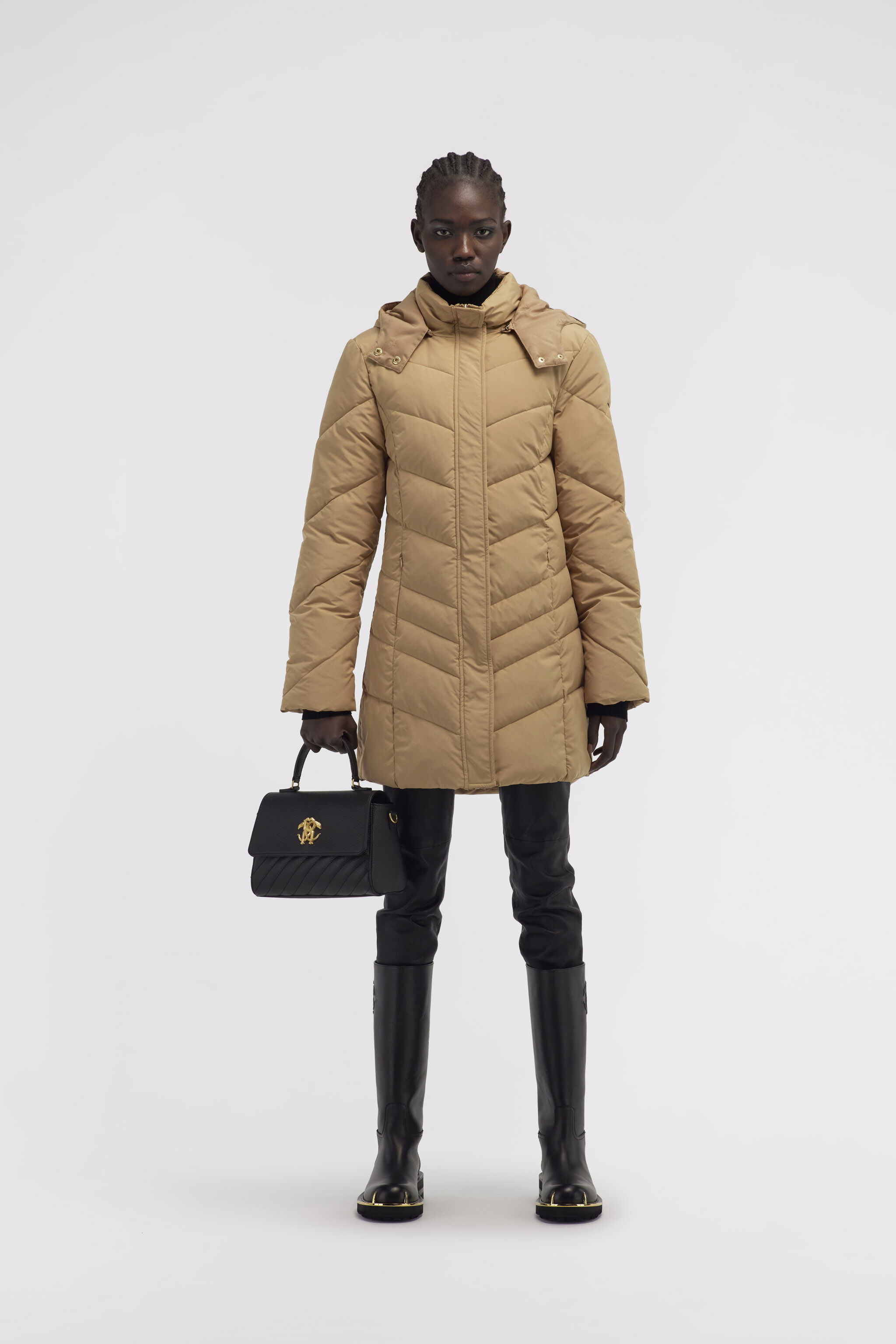 RC Long down jacket with logo Light brown NOT40C-SB001