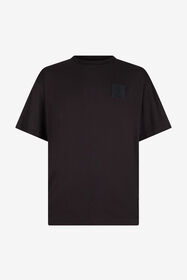${brand} Camiseta Negra Con Parche Del Logo ${colorDescription} ${masterID}