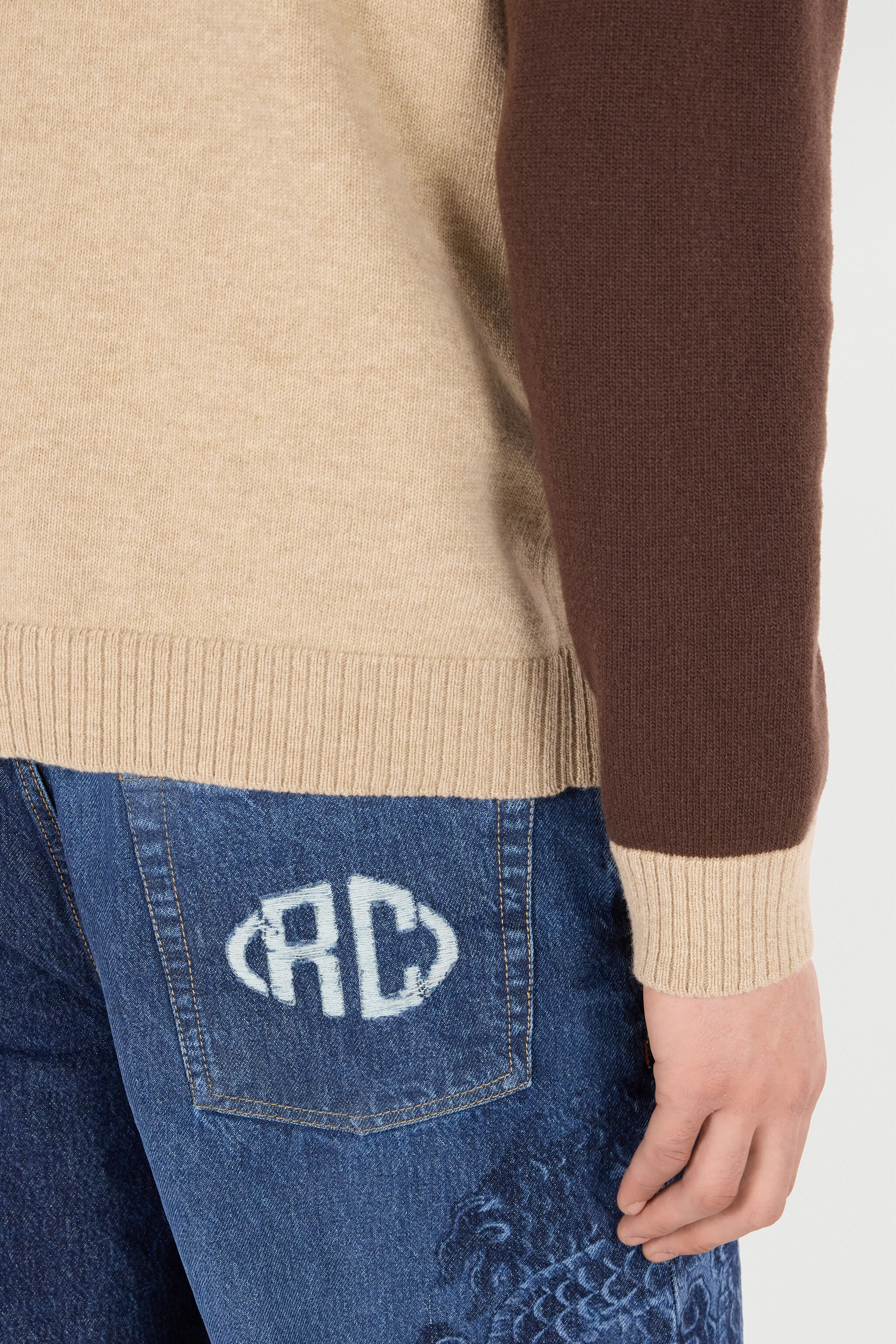 RC Cardigan Con Patch Monogram RC Marrone chiaro VRM670-MQ016