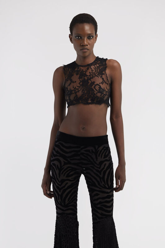 RC Embroidered top Black RWT601-RP003