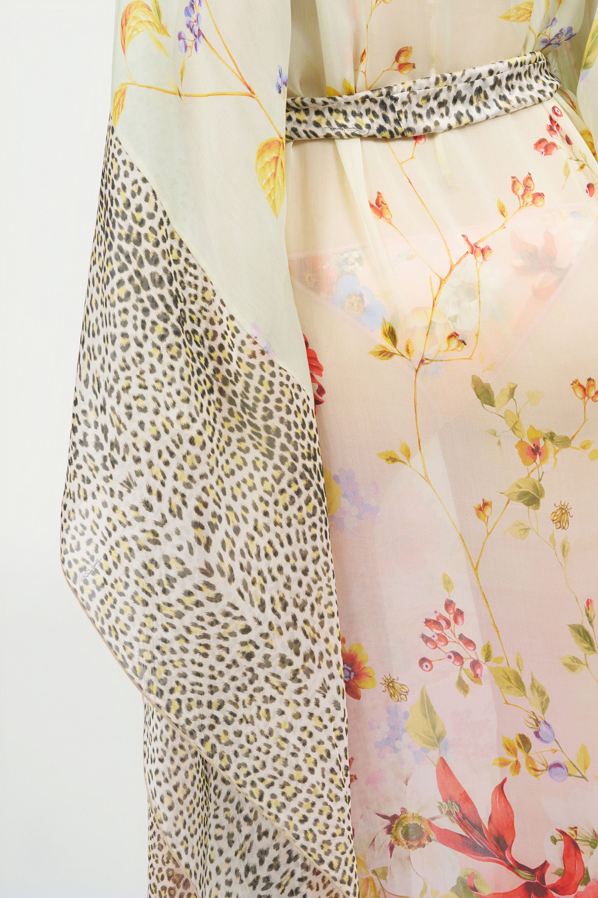 RC Miami Flowers Silk Kaftan RC Miami Flowers Silk Kaftan GREEN/FUCHSIA WQW017-HNR32