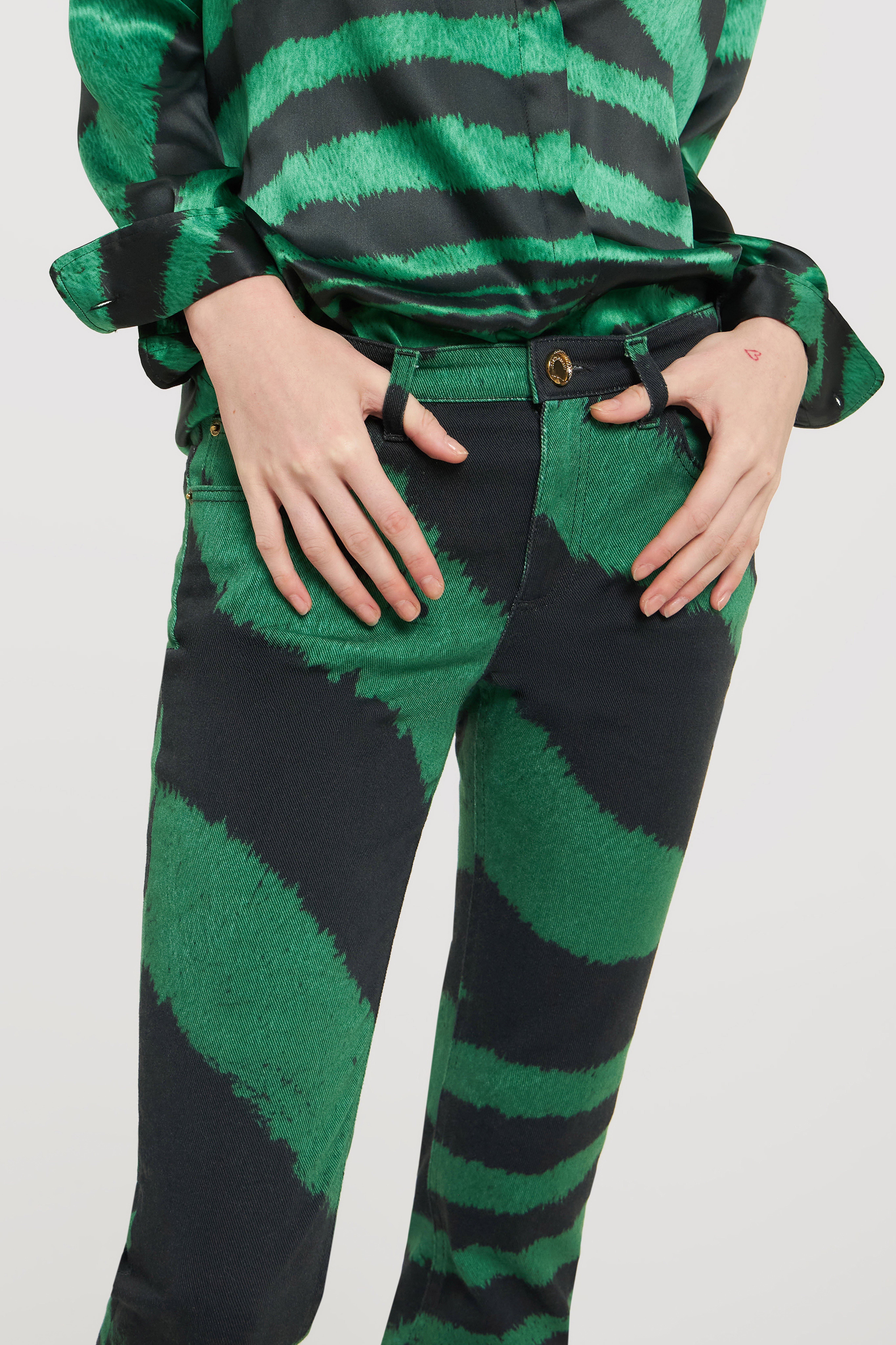 RC Skinny fit jeans with Zebra Tribute print Green UWJ232-DAP26