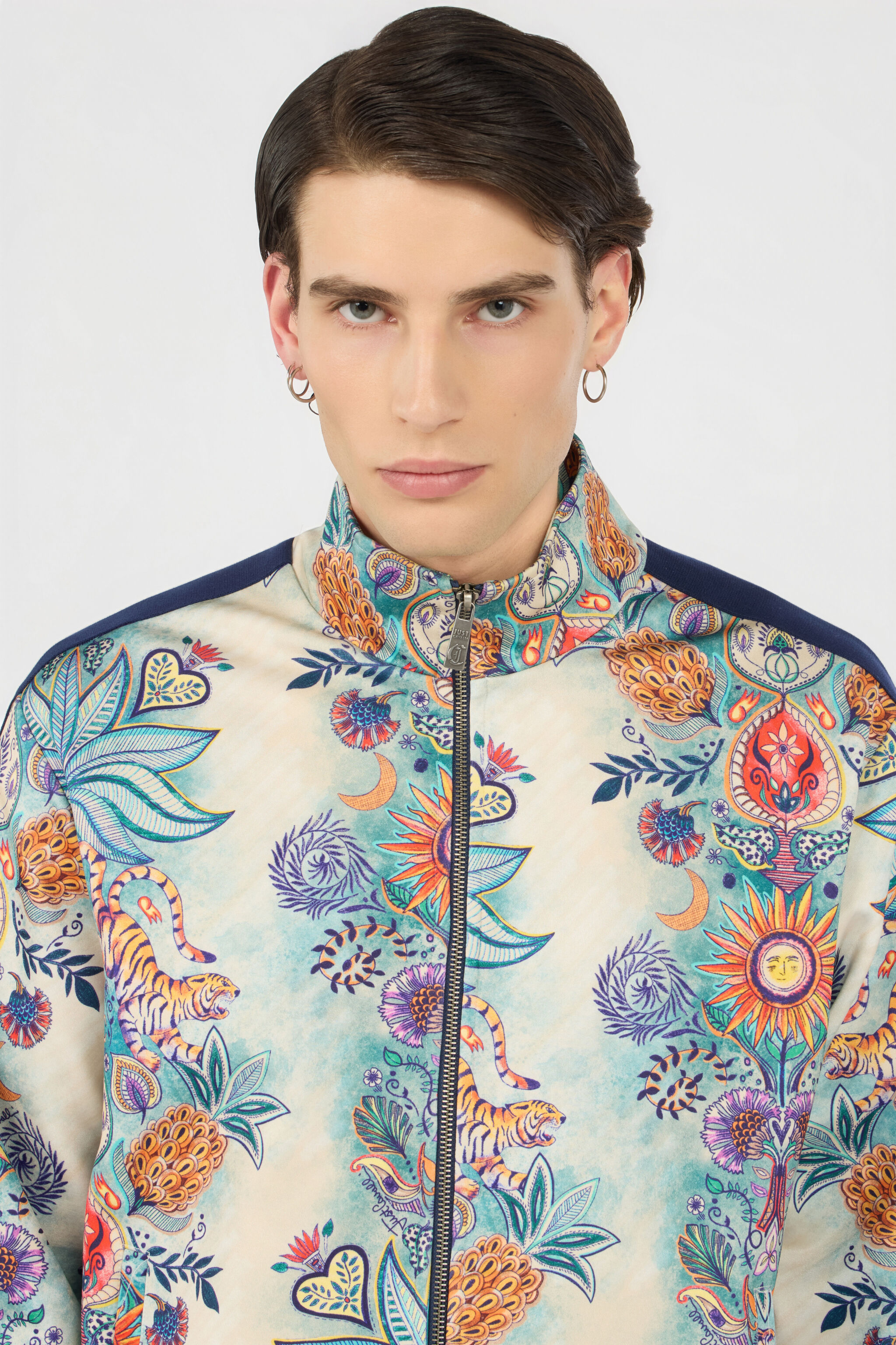 JC Sweatshirt mit Tropical Garden-Print 217 AZZURRO + 582 AR WFT108-WF138