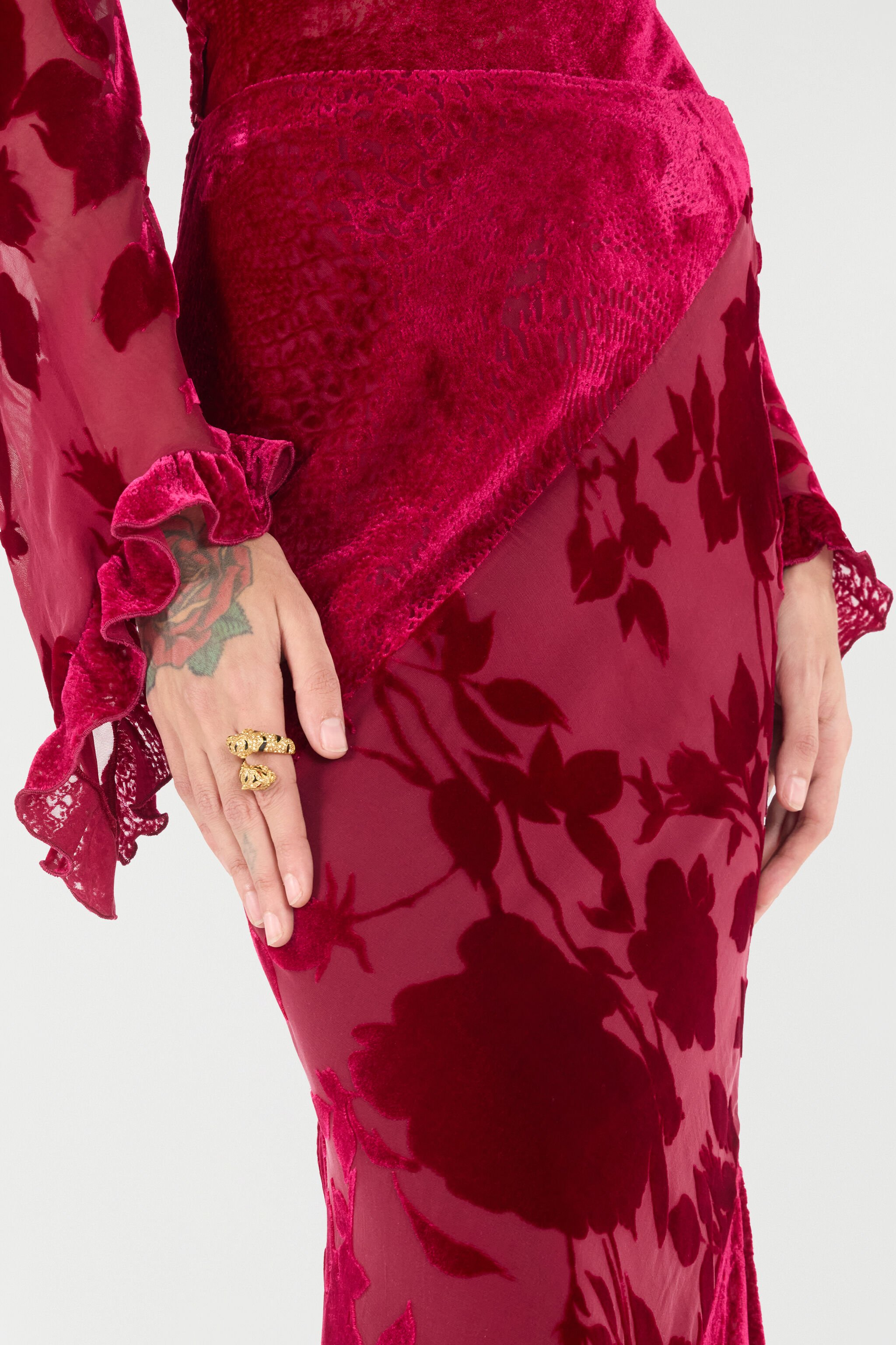RC Long Skirt With Rose And Python Pattern Red UKT301-VNN56