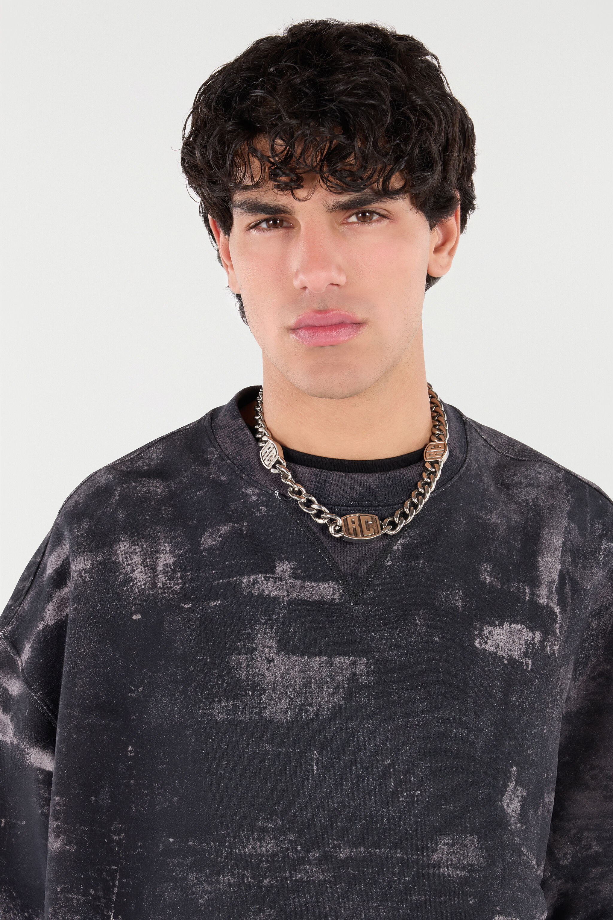 RC Chain Necklace with RC Monogram Silver VRG003-AM258