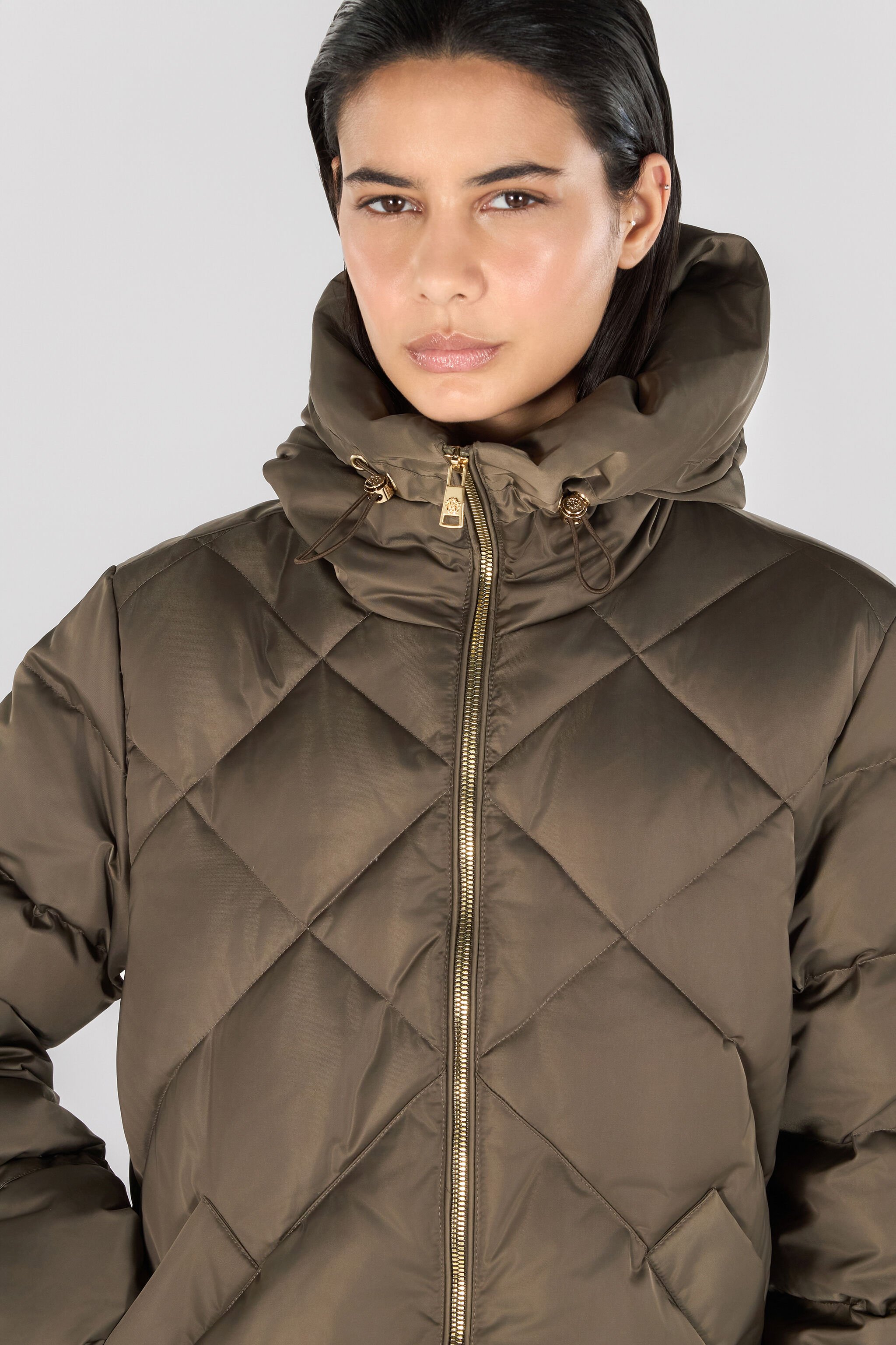 RC Braune Steppjacke MILITARY GREEN OOT40J-SBO03