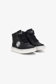 ${brand} Sneaker ${colorDescription} ${masterID}