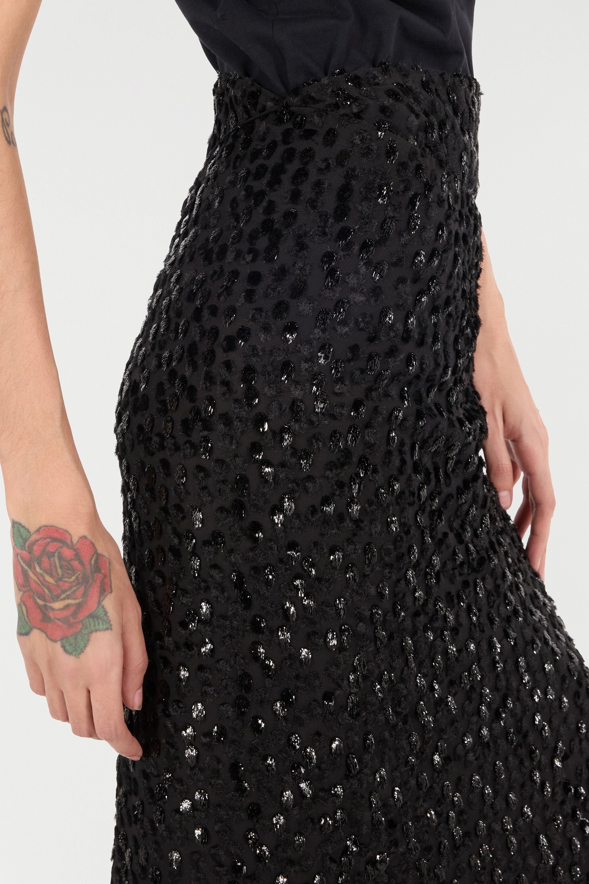 RC Skirt With Beaded Hem Black UKR304-FC004