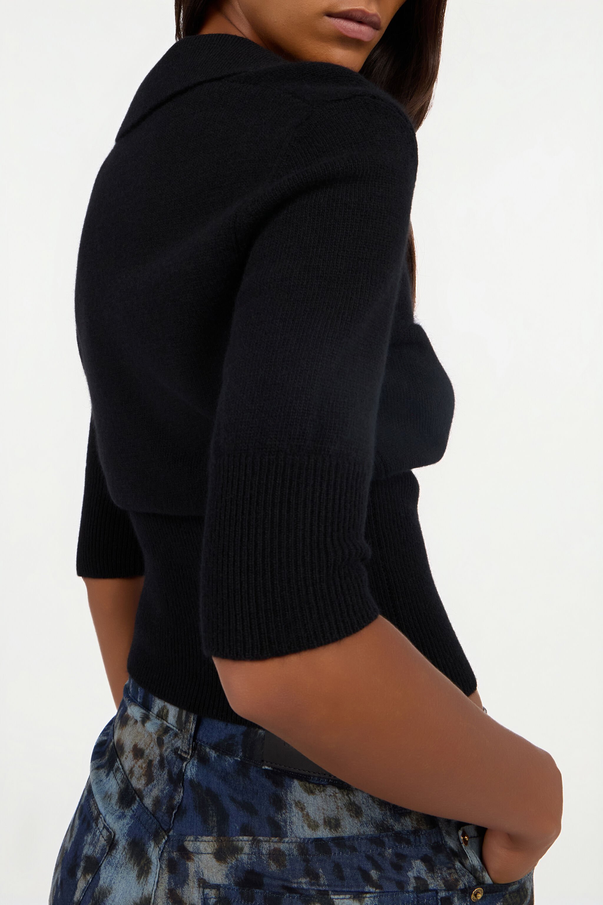 RC Black Sweater with Collar and Monogram Mirror Snake RC Black Sweater with Collar and Monogram Mirror Snake NERO VKM614-MQ013