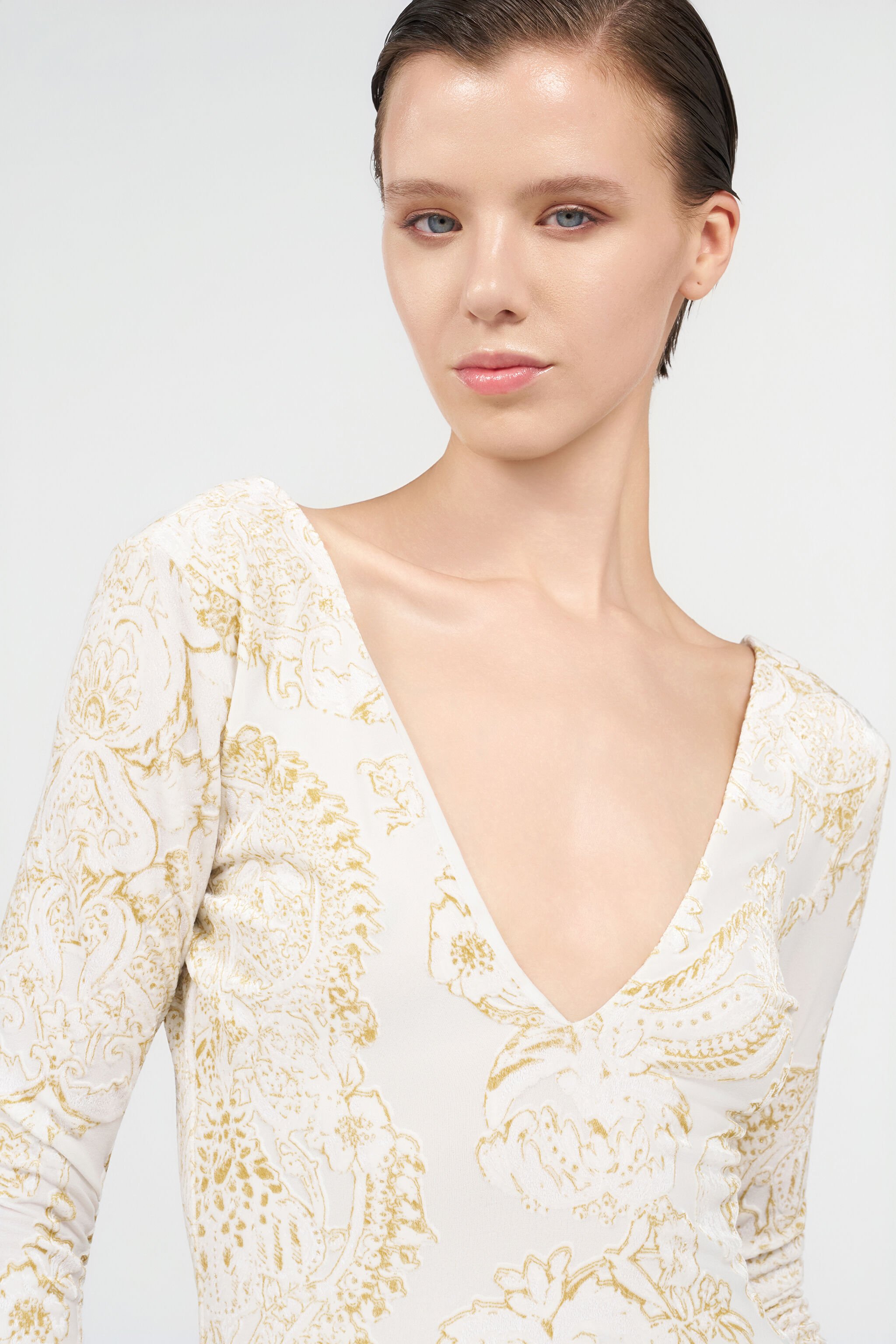 RC Ornamental White Print Top WHITE WQT609-6CR36