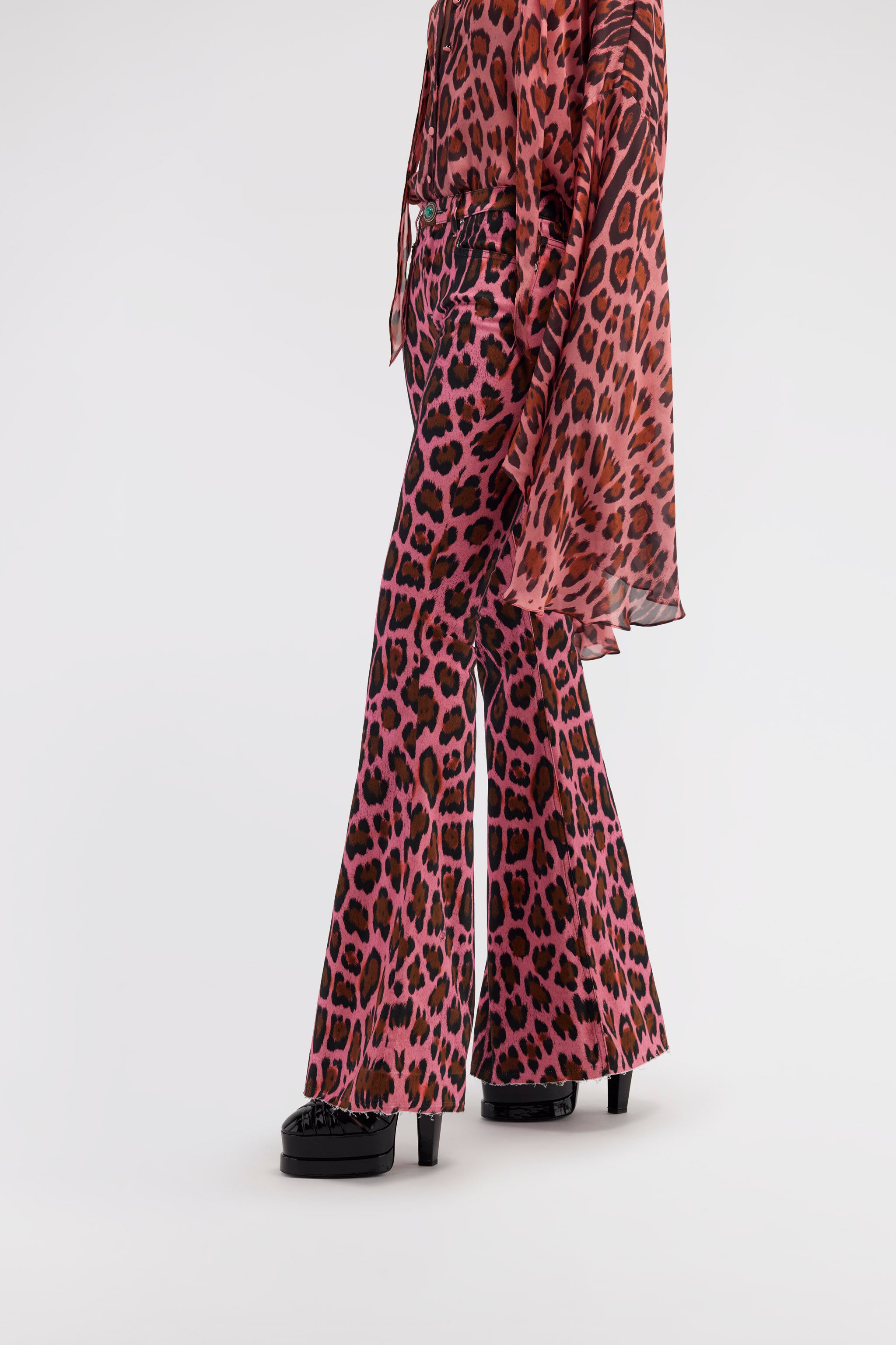 RC Flared jeans with Leopard print Fuchsia RWJ205-DAI13
