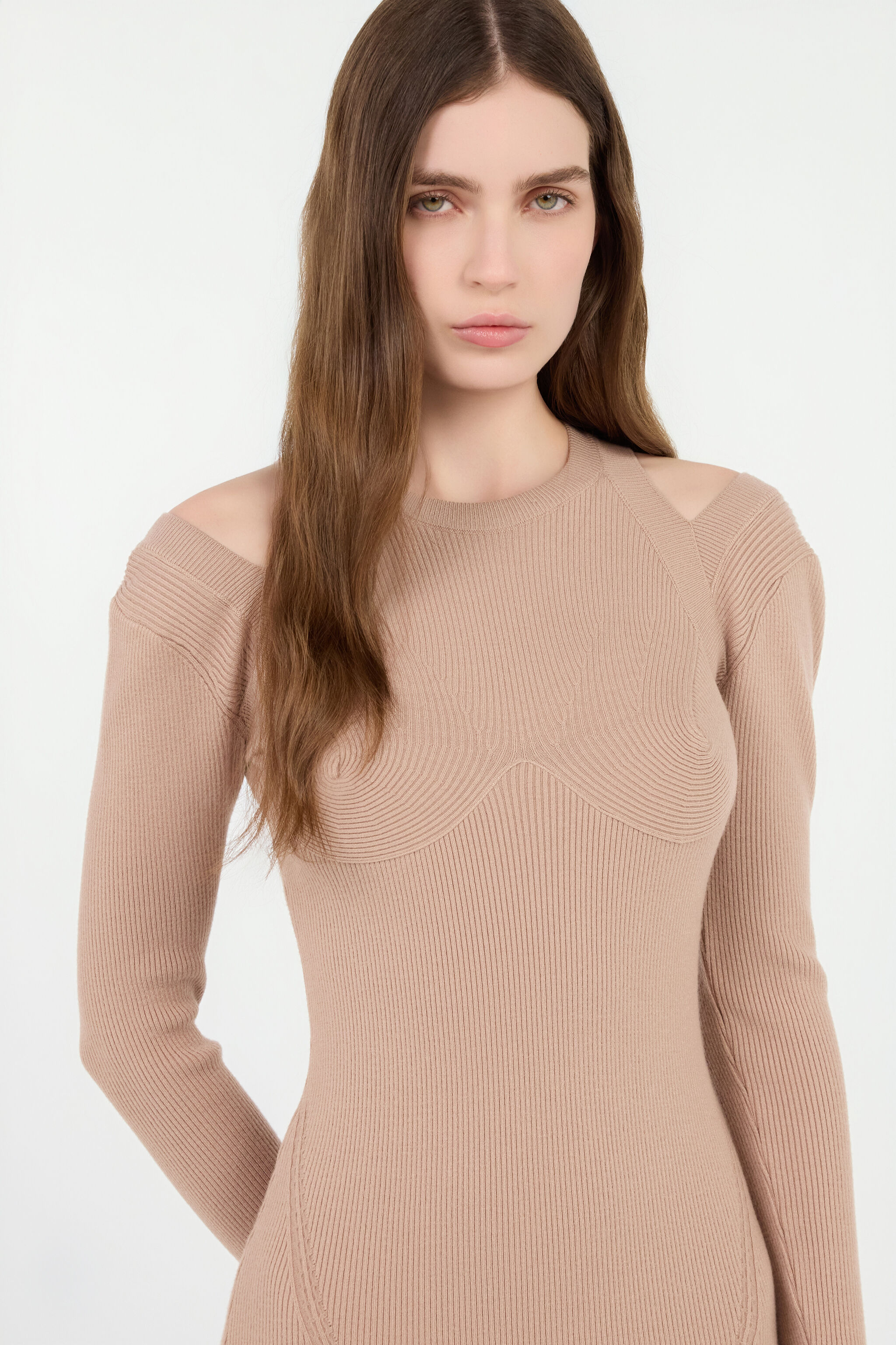 RC Abito Midi Beige A Costine Con Cut-Out RC Abito Midi Beige A Costine Con Cut-Out NUTS ROM10B-FEC33