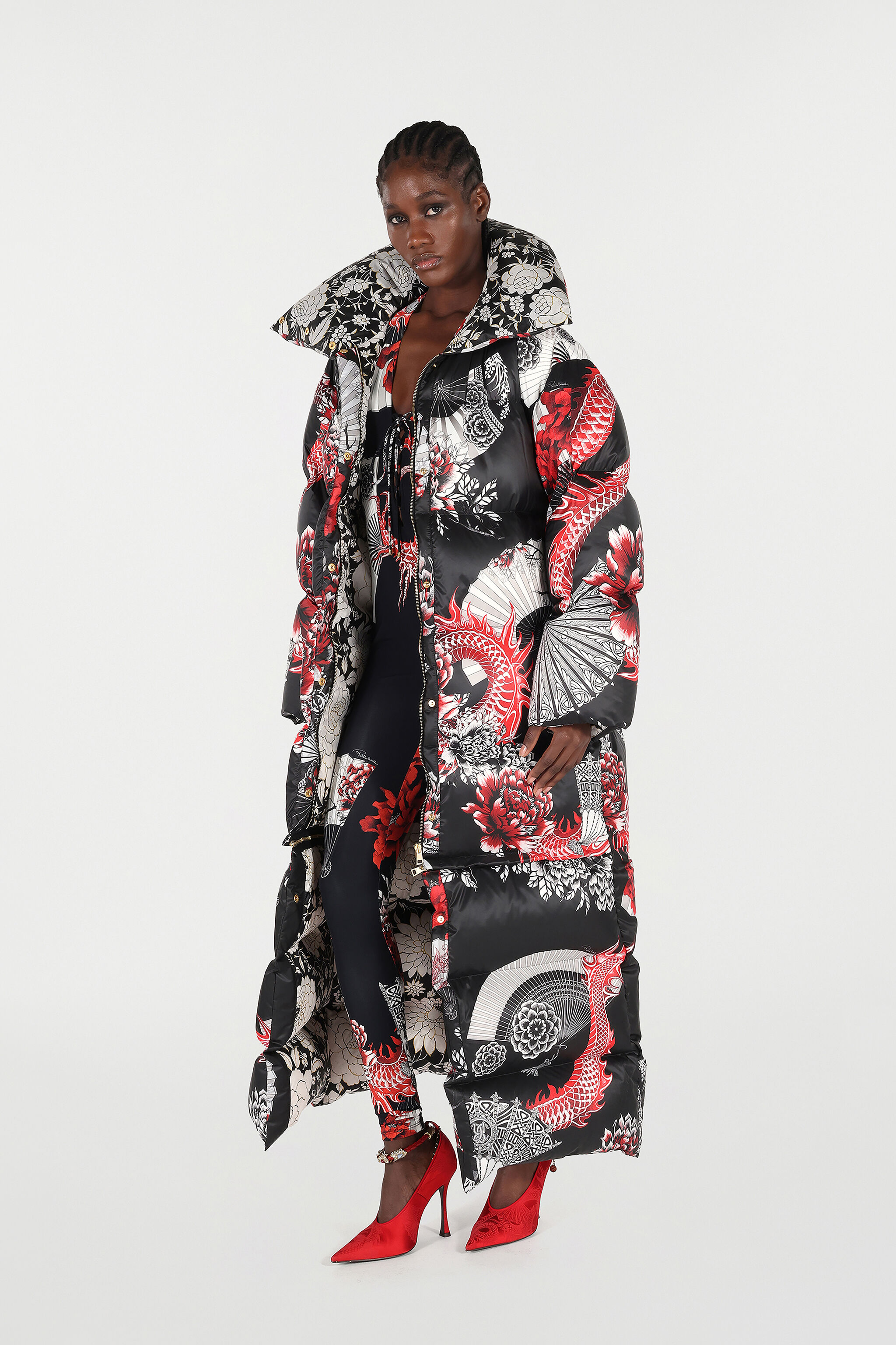RC Puffer Jacket with All-Over Print and Removable Hem Black/Red VQT801-3FP75