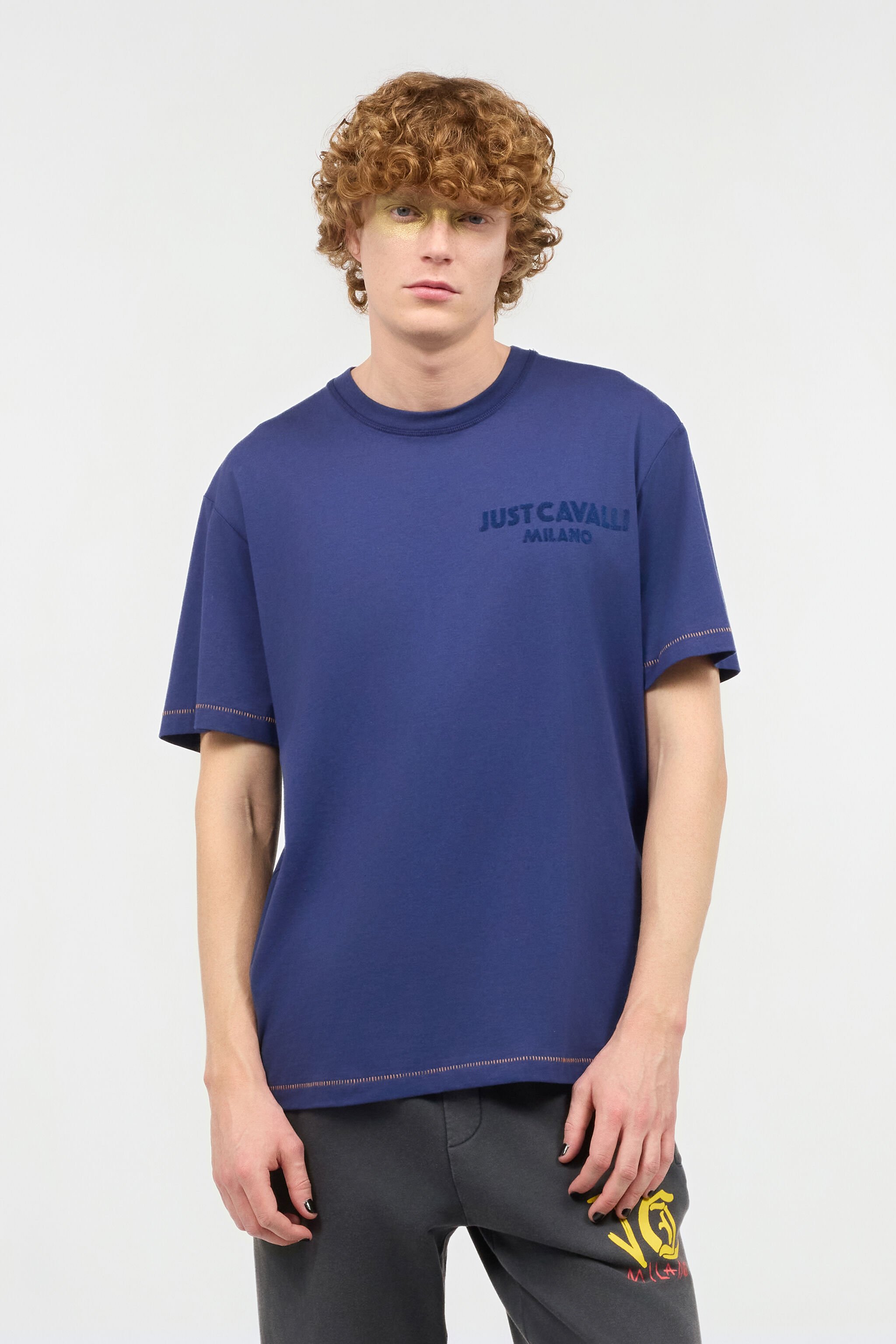 JC Camiseta Con Monograma JC Y Costuras En Contraste Azul oscuro UFT037-UF057
