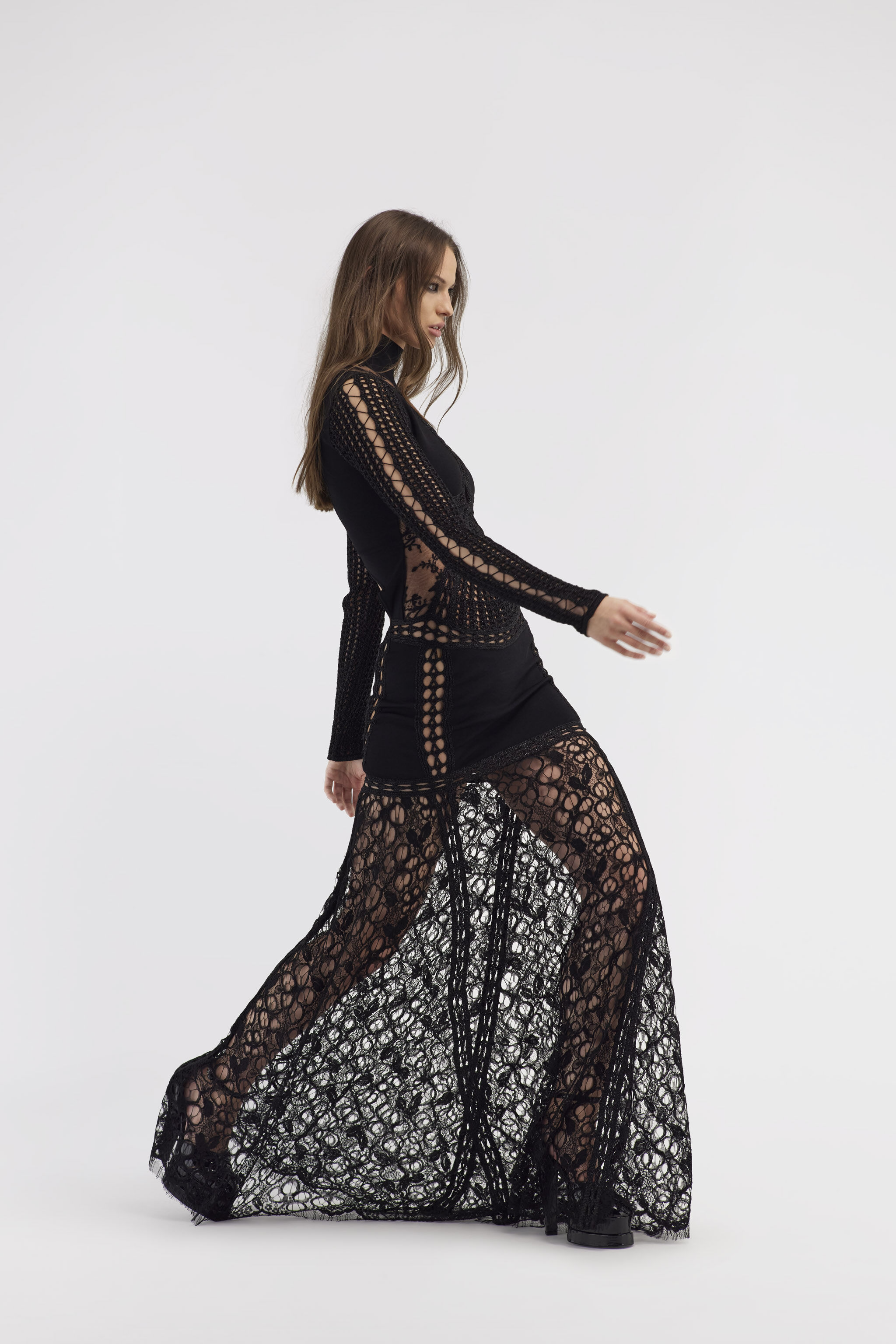 RC Long embroidered knit dress Black RWM105-MG011