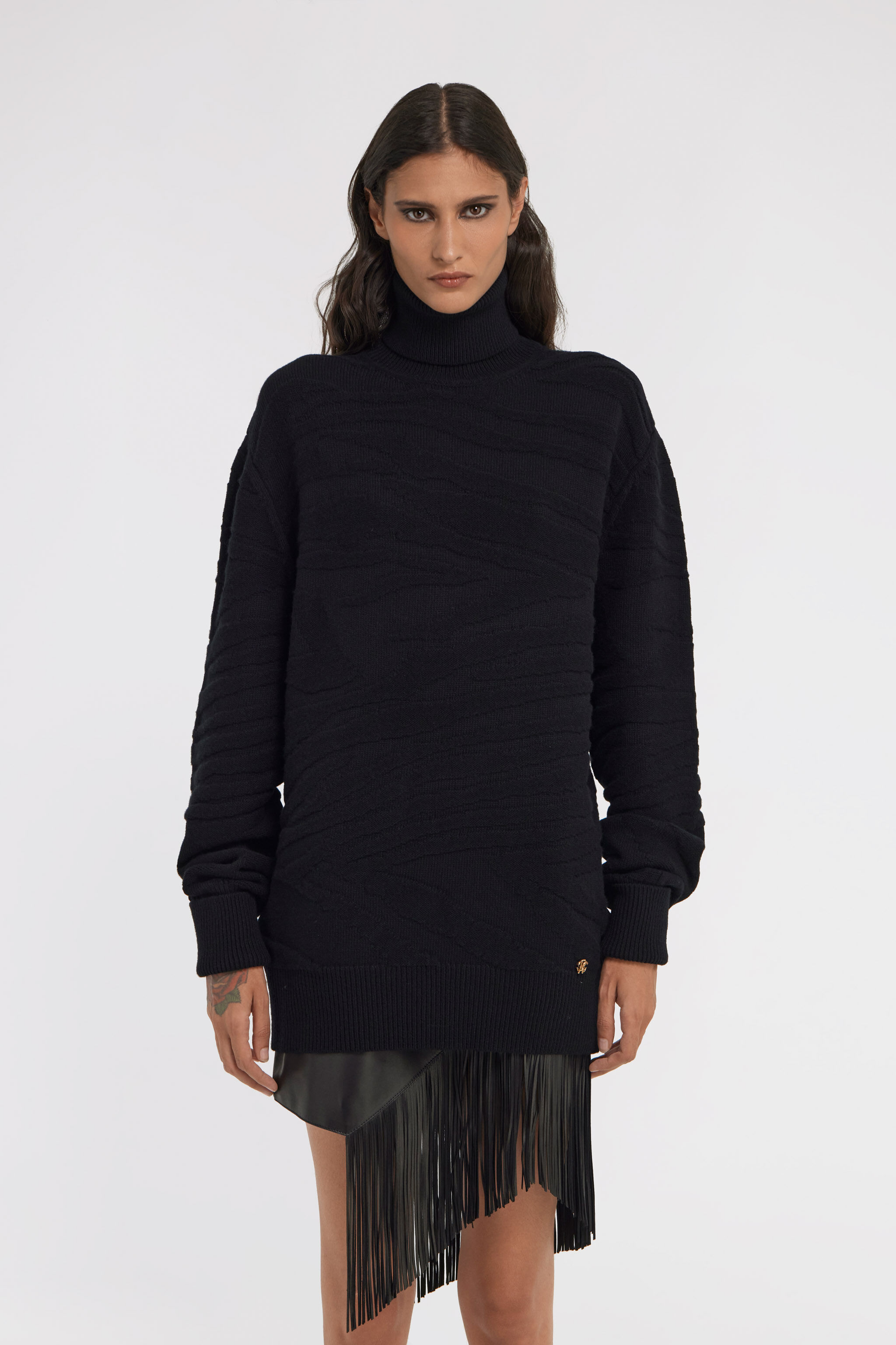 RC Turtleneck Sweater Negro TKM622-MQ001