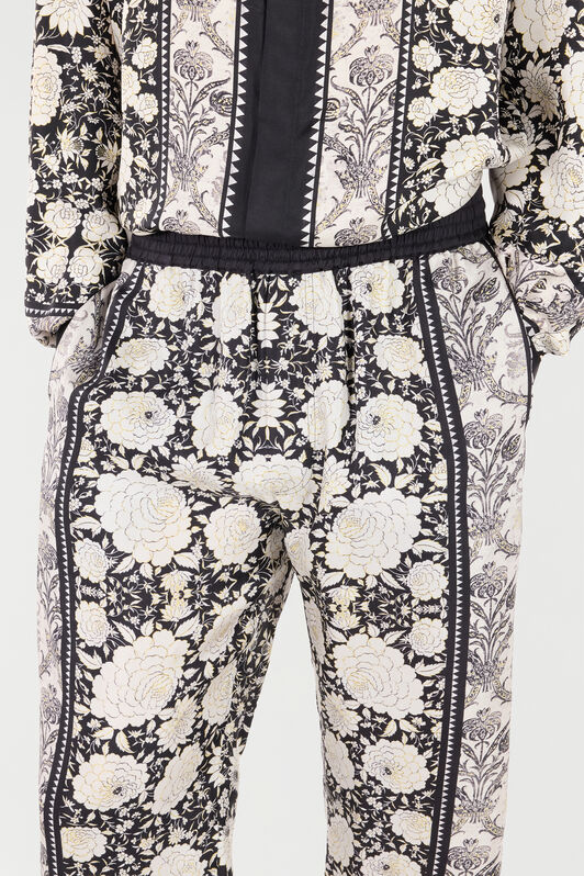 RC Pants with Floral Print RC Pants with Floral Print Black/White VNT266-4QP93