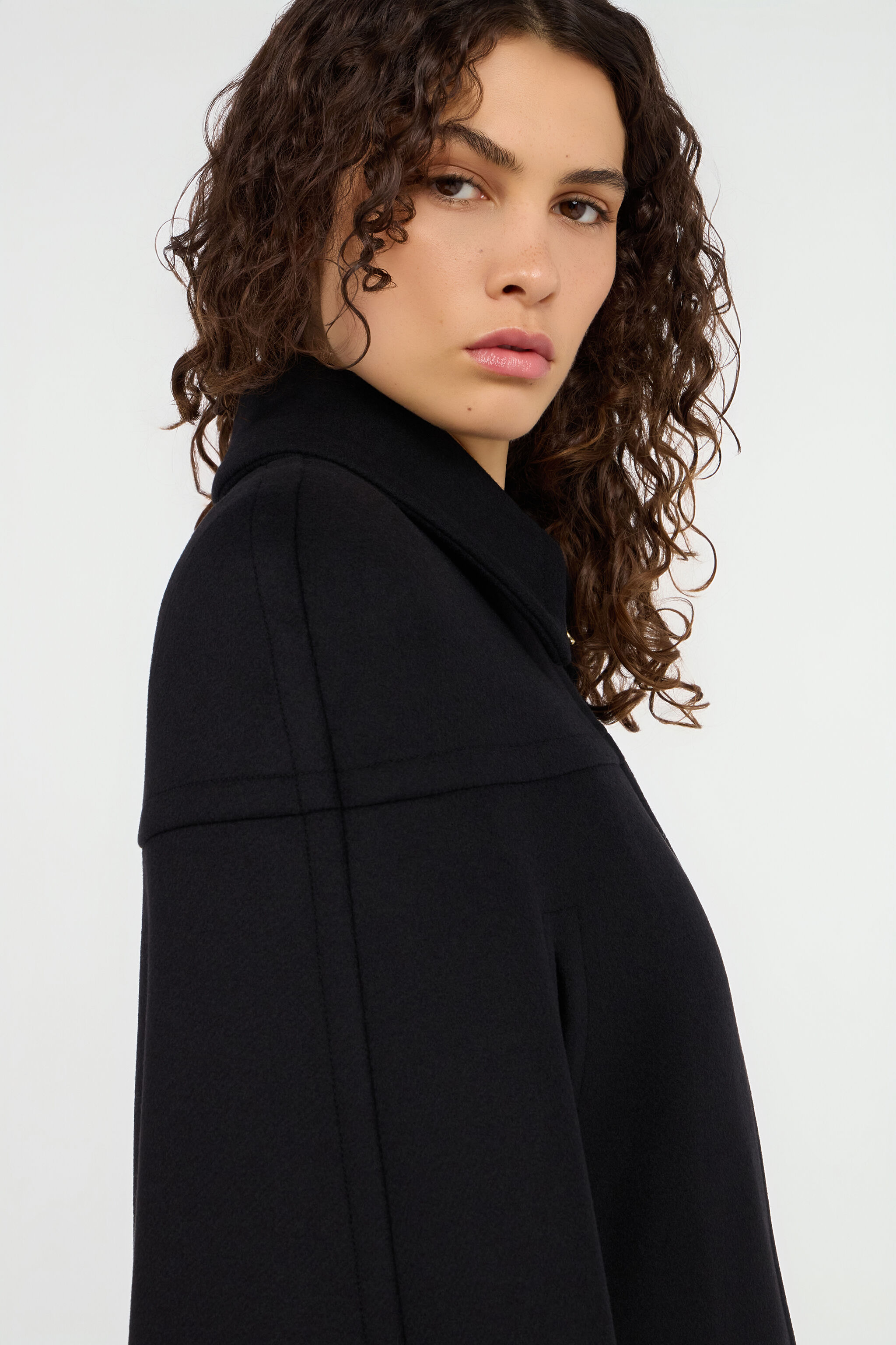 RC Cape With Zipper Black VQT501-GA077