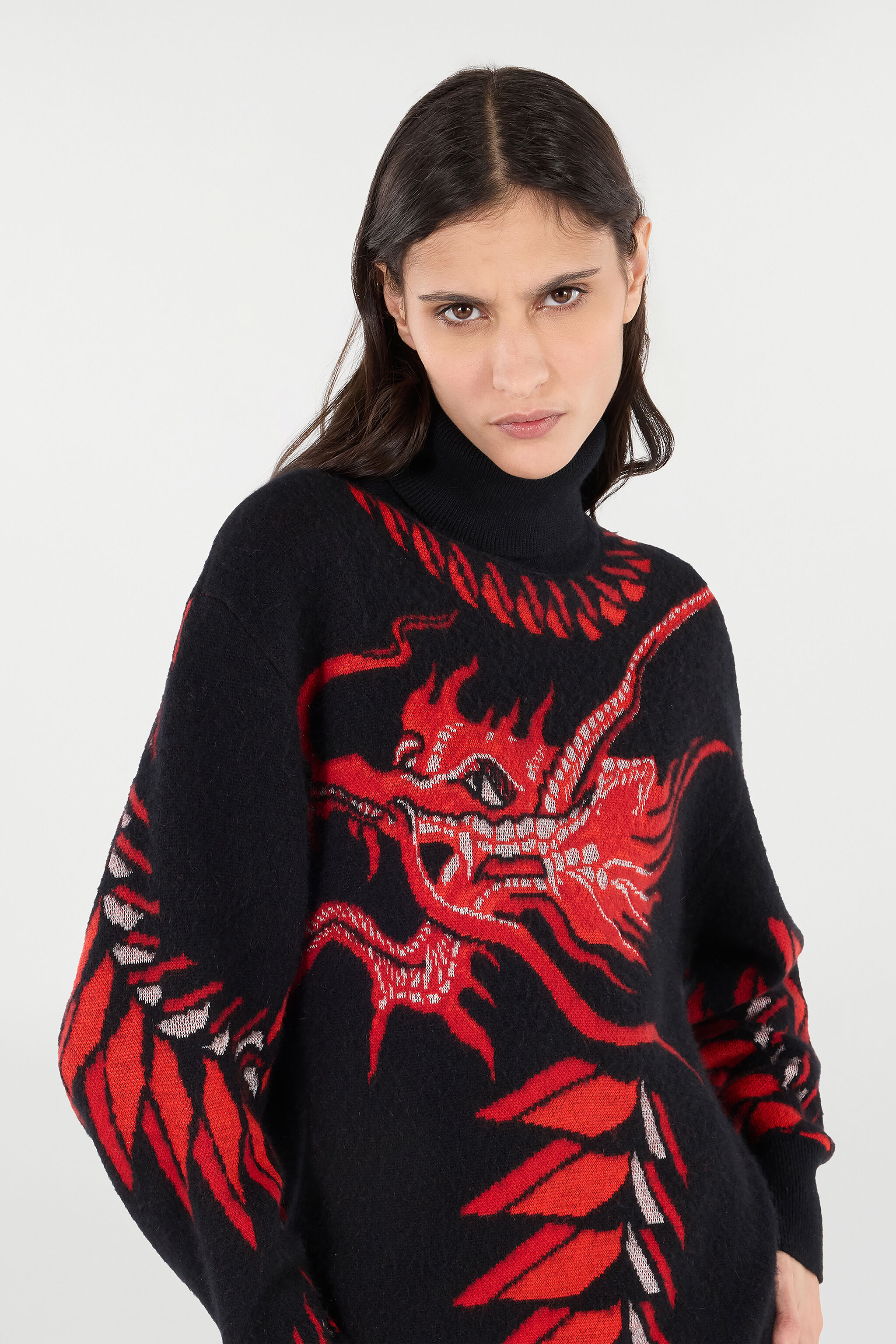 RC Long Sweater with Motif and Dragon Black/Red VQM618-MPC02