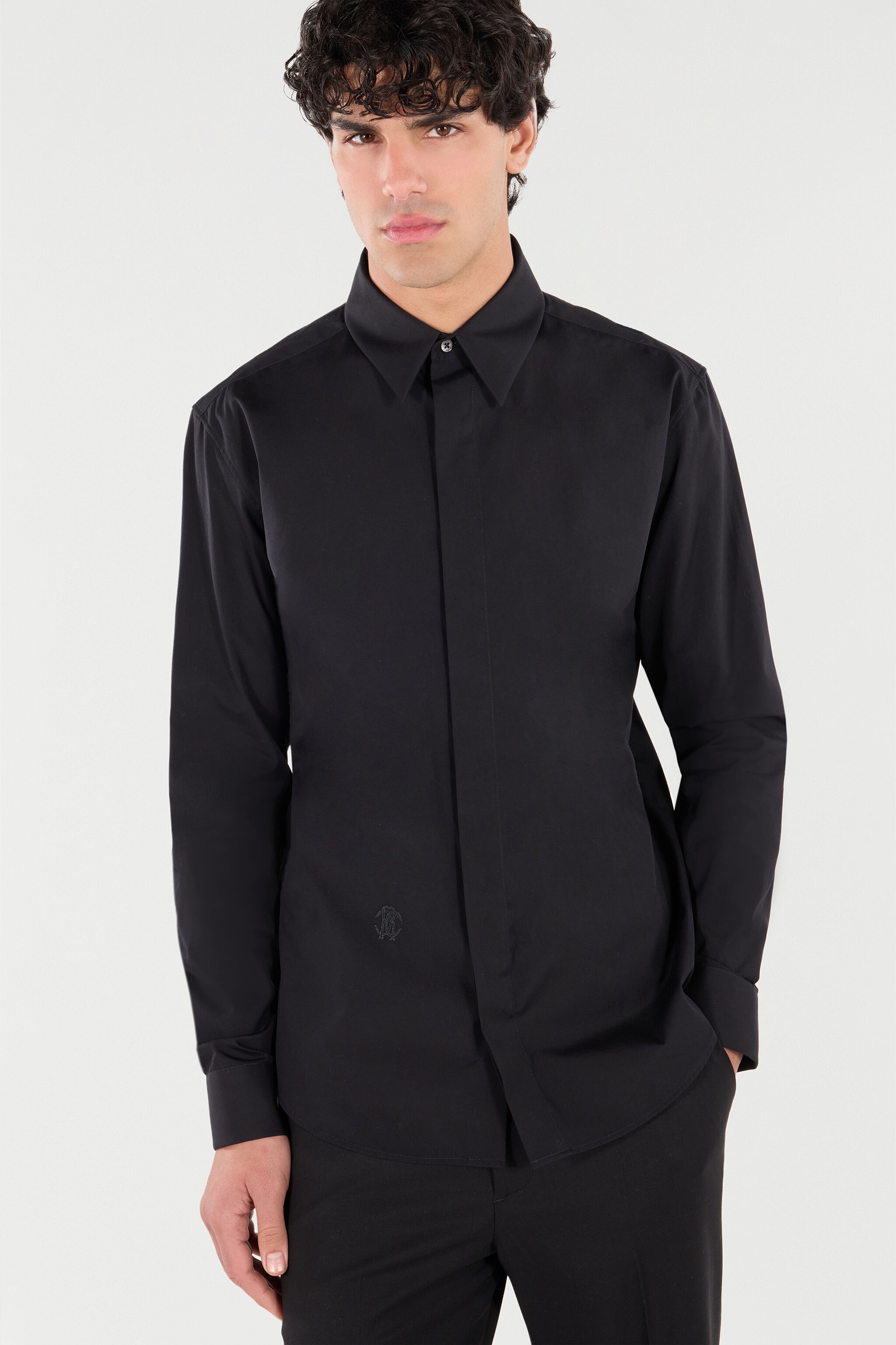 RC Cotton Shirt with Embroidery Black VRT700-CH026