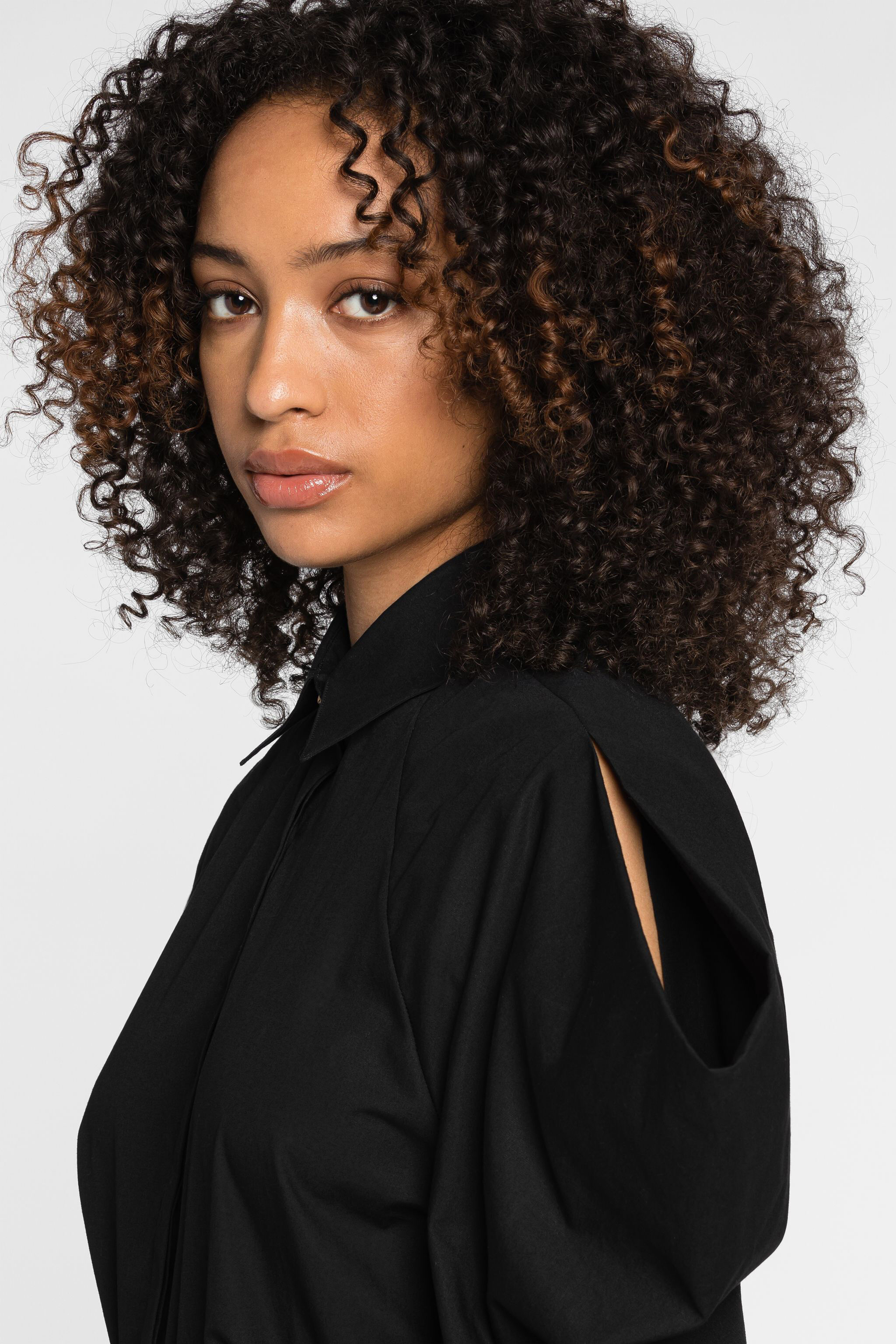 RC Chemise en coton à manches bouffantes BLACK OQT703-CH001
