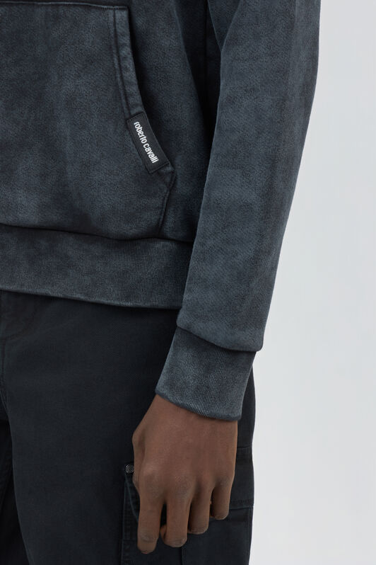 RC Schwarzes Sweatshirt mit Aufgedruckten Rosen BLACK SOT66B-CF008