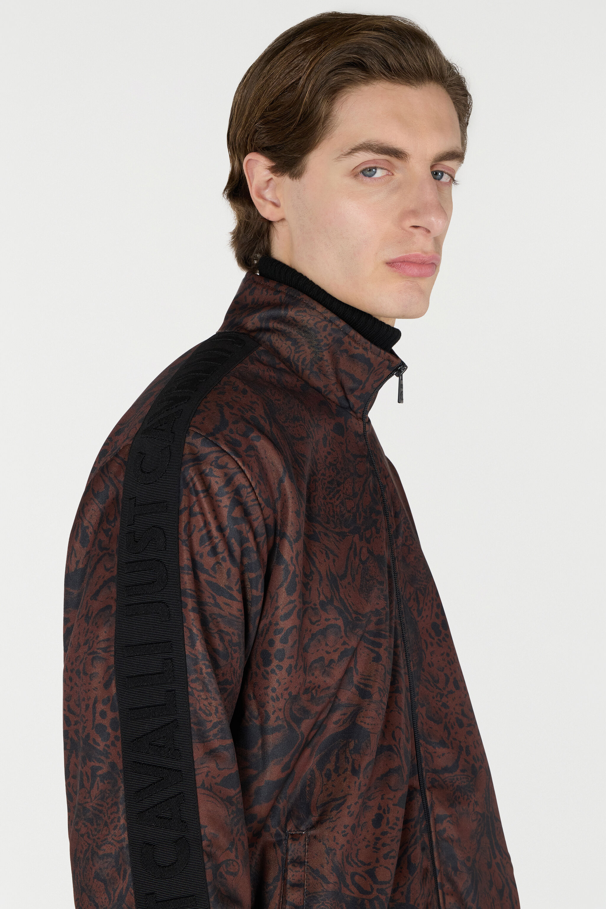 JC Jacket With Jaguar Print Purple TFT050-TF067