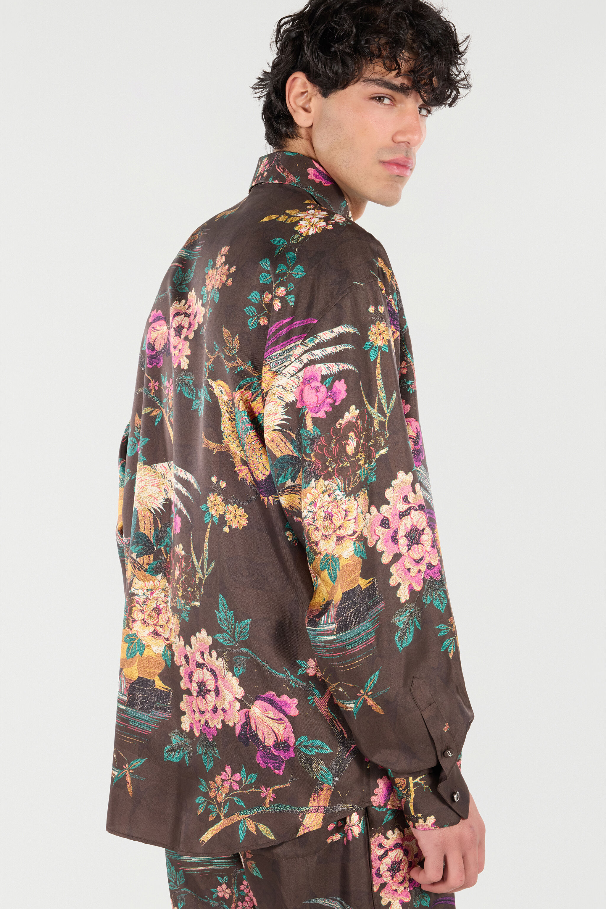 RC Silk Shirt with Flower and Pheasant Print Marrón VRT721-OZP76