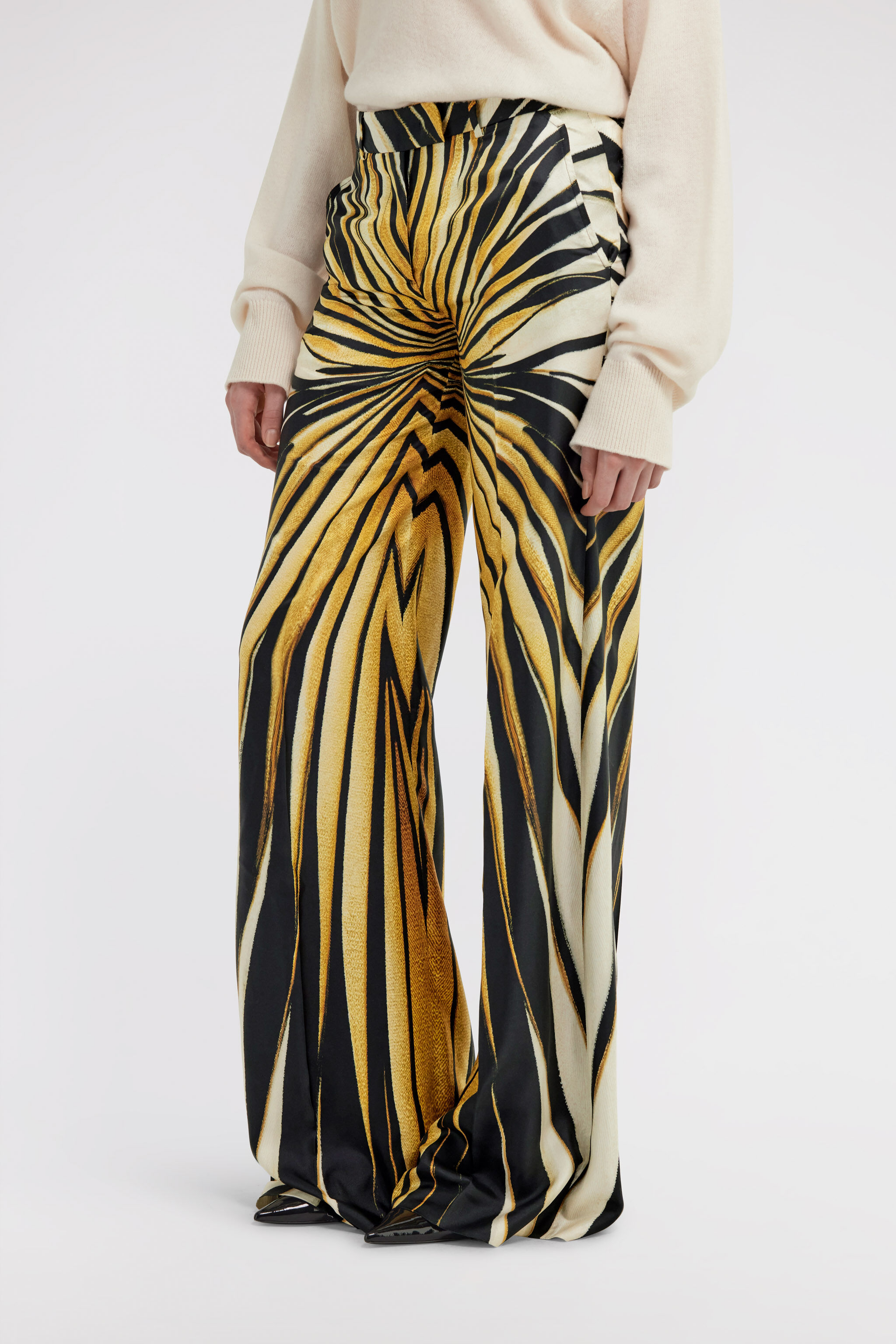 RC Ray of Gold Print Palazzo Pants Gold TKT201-4QM33