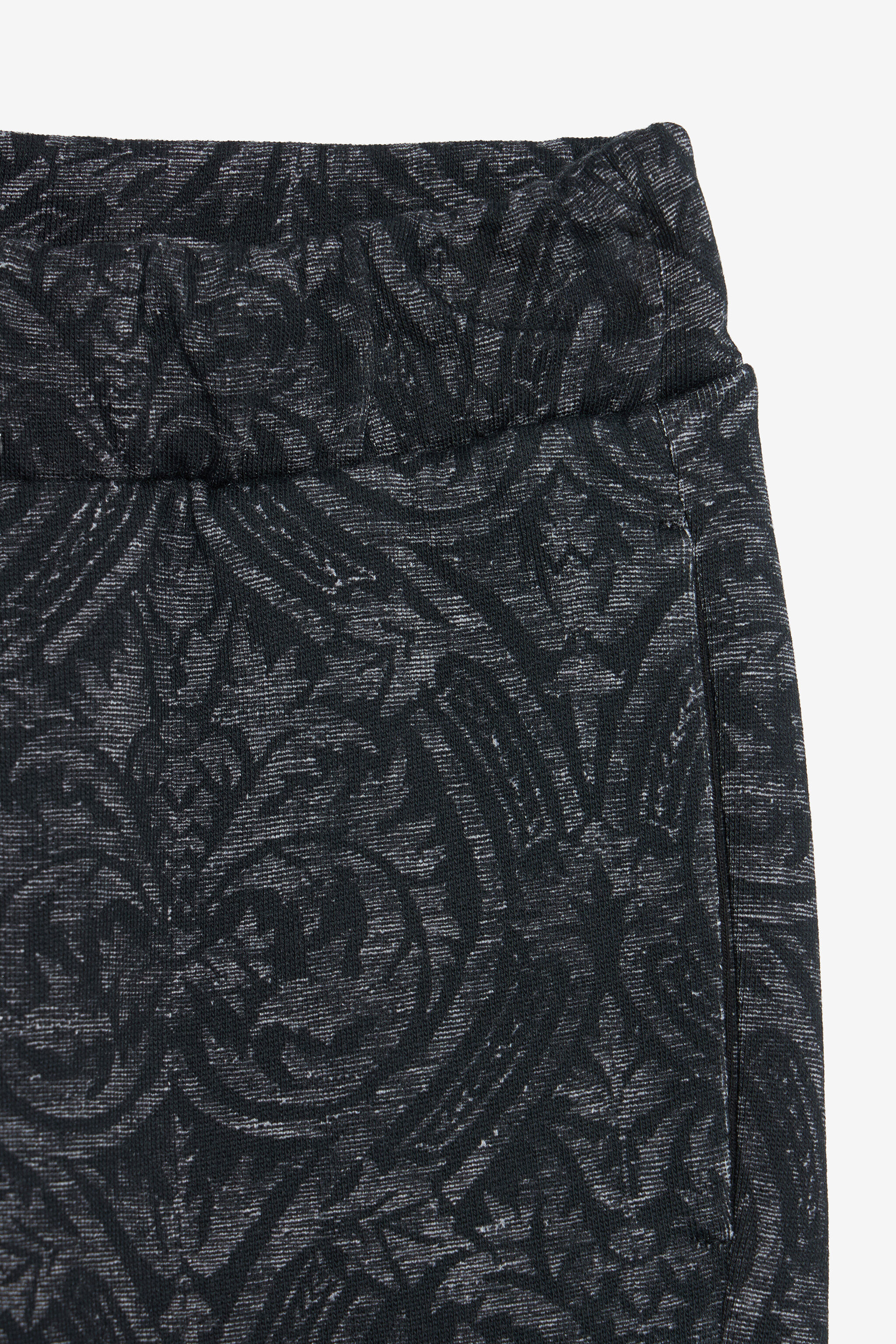 JU Black Track Pants with Floral Print BLACK VJT20F-5OP29