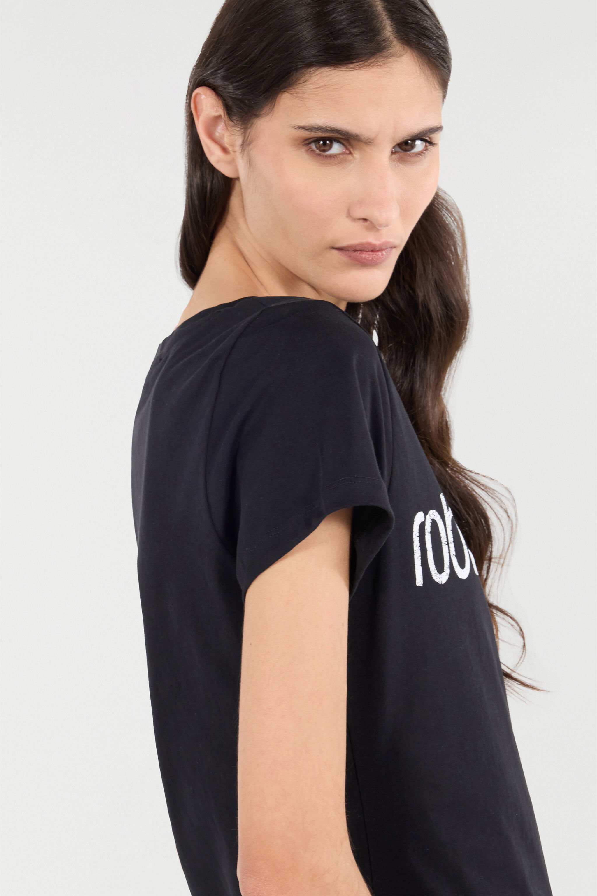 RC Camiseta Con Logotipo Efecto Usado Negro POT60C-JD060